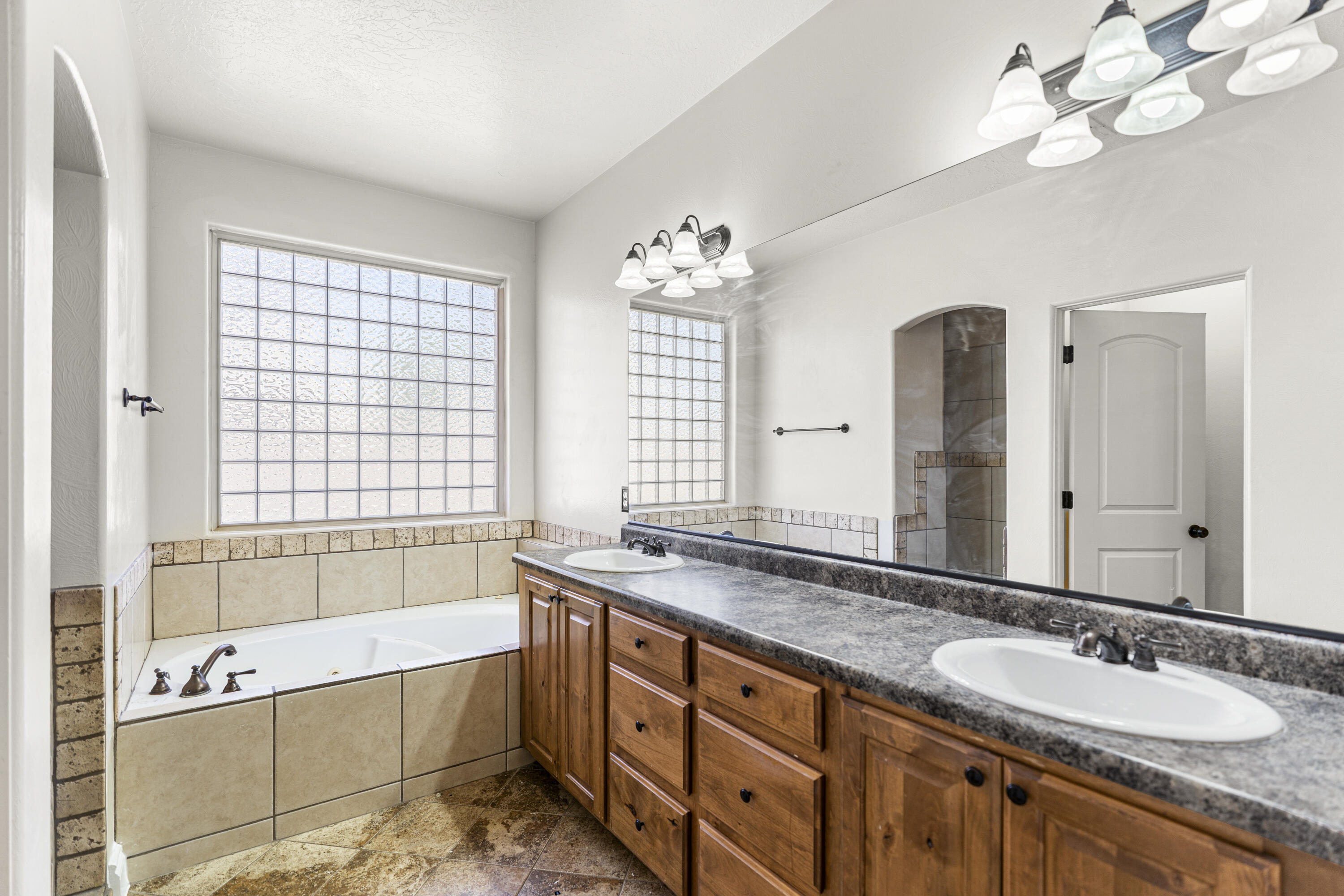 STONECREEK MEADOWS - Residential