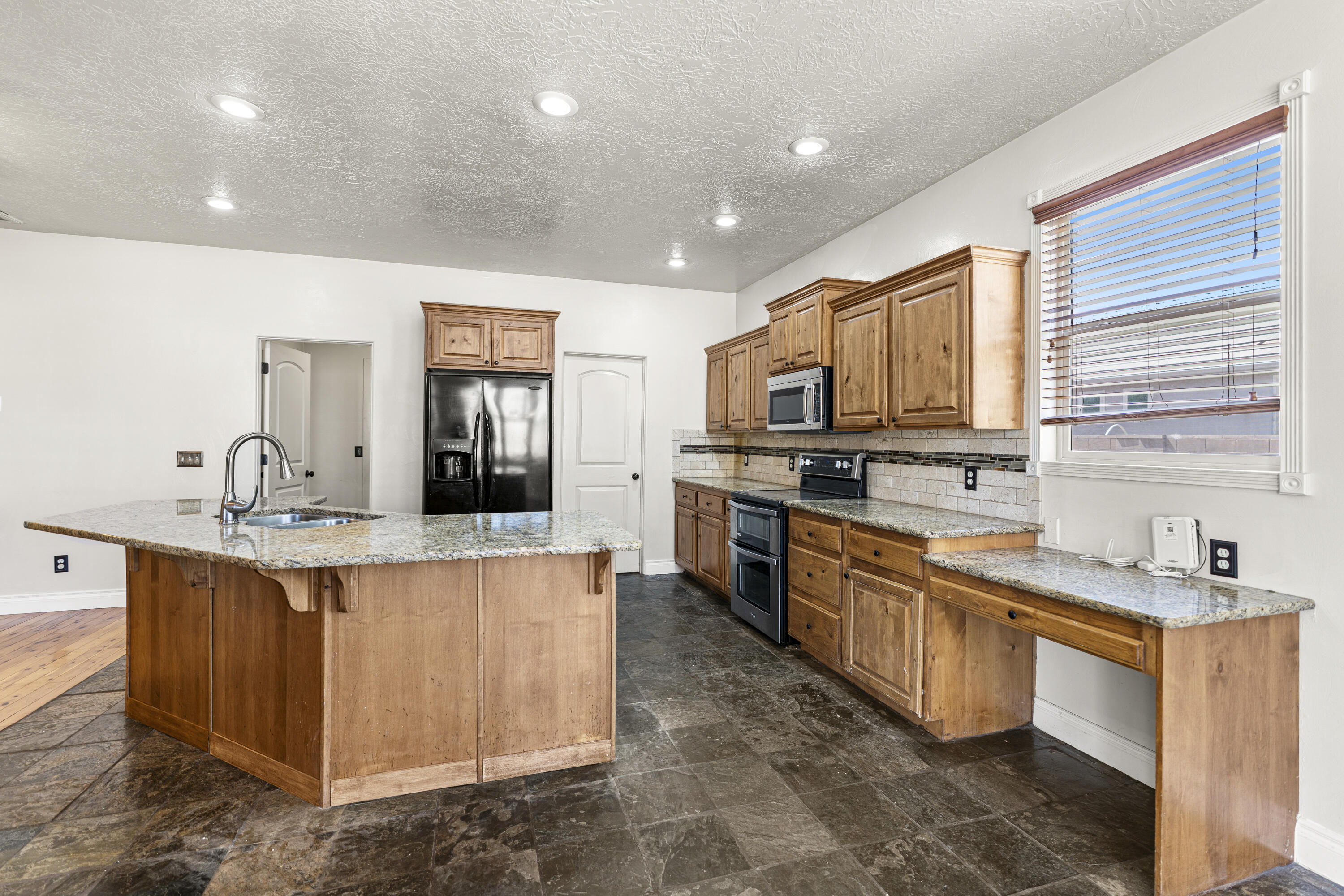 STONECREEK MEADOWS - Residential