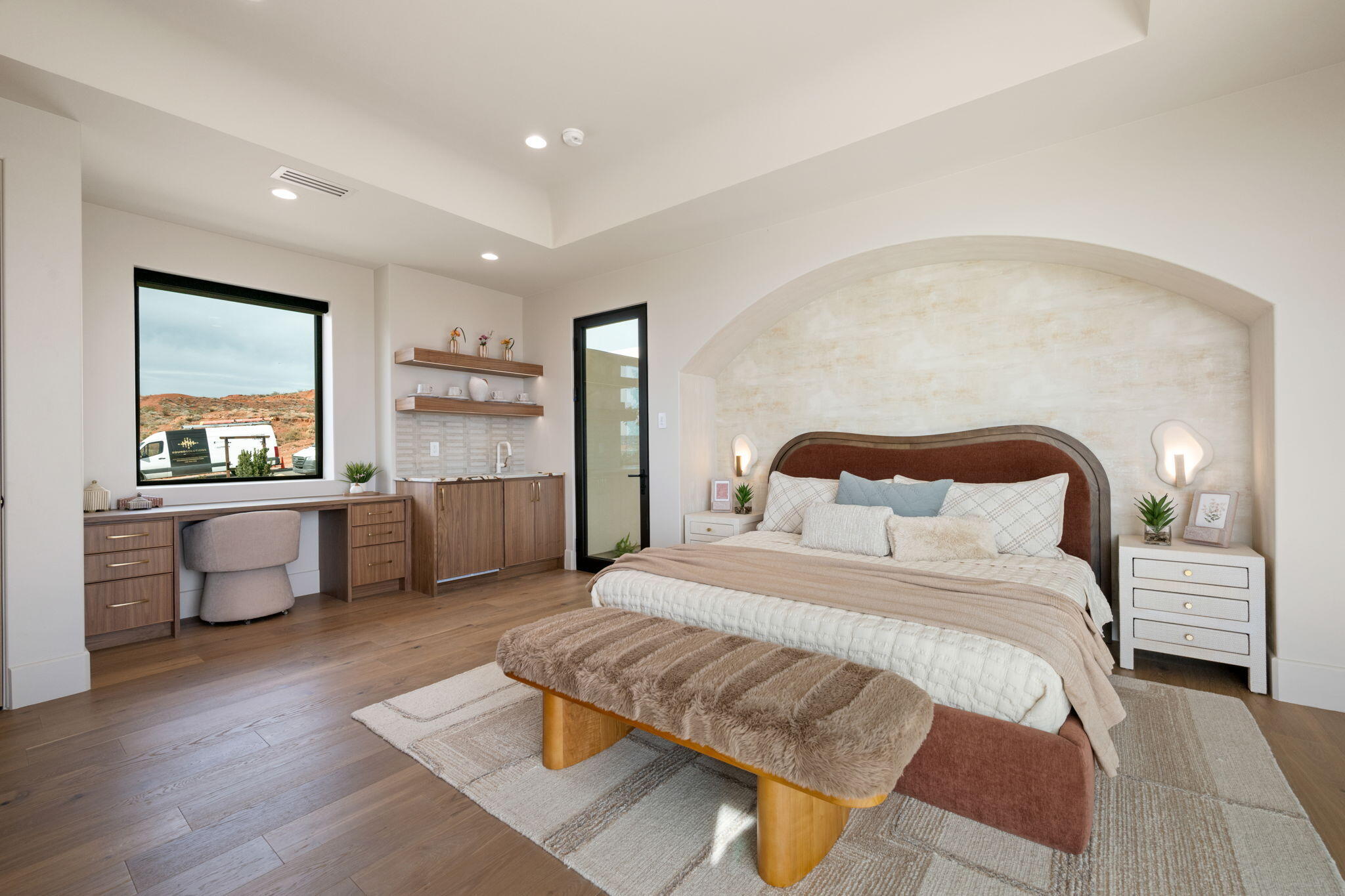 SOLENTE VILLAGE - Residential