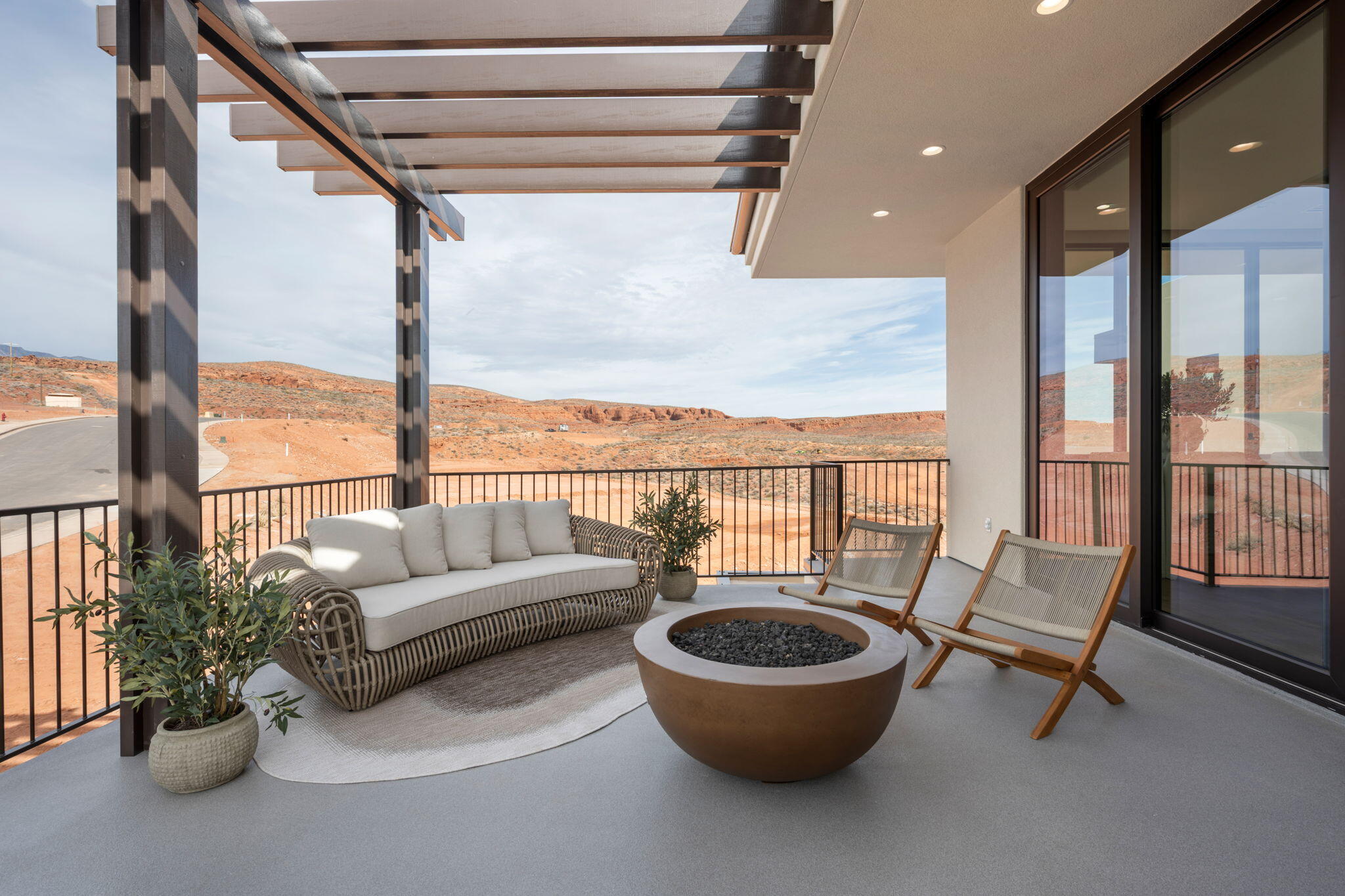 SOLENTE VILLAGE - Residential