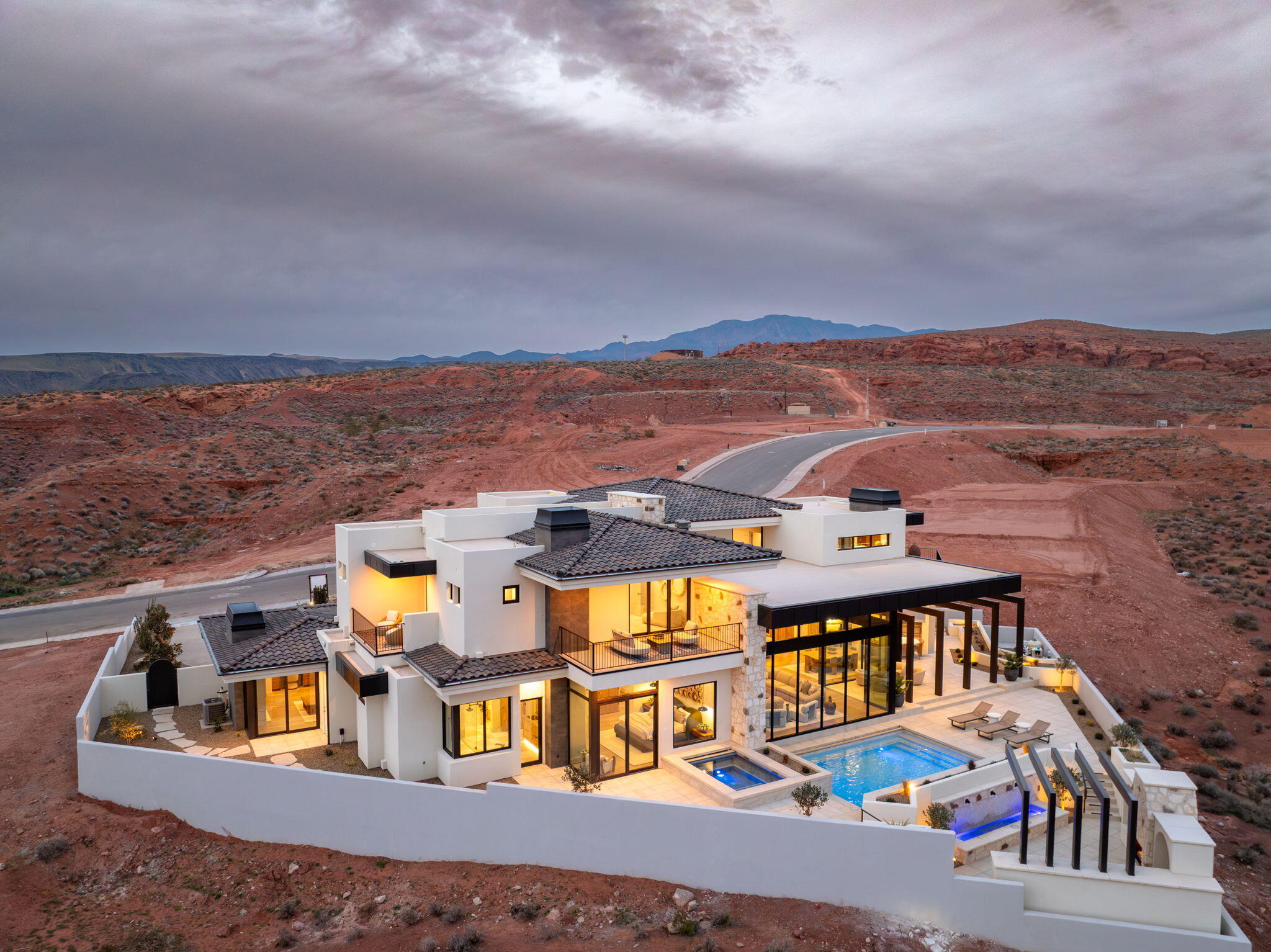 SOLENTE VILLAGE - Residential