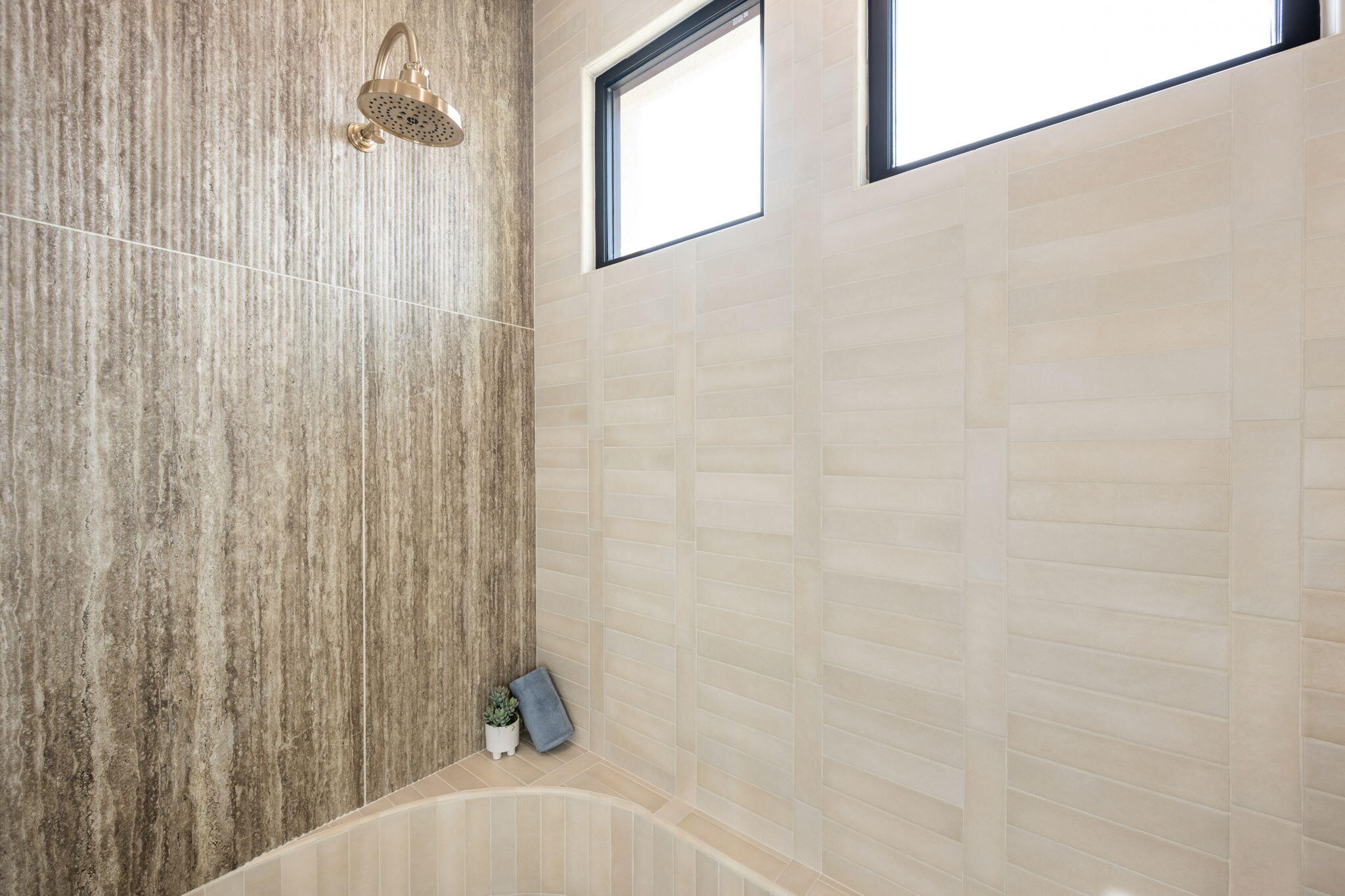 SOLENTE VILLAGE - Residential