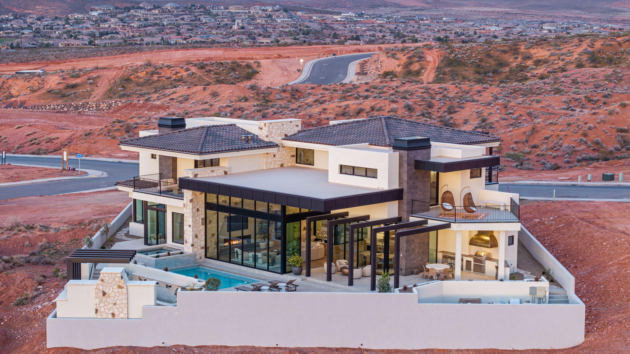 SOLENTE VILLAGE - Residential