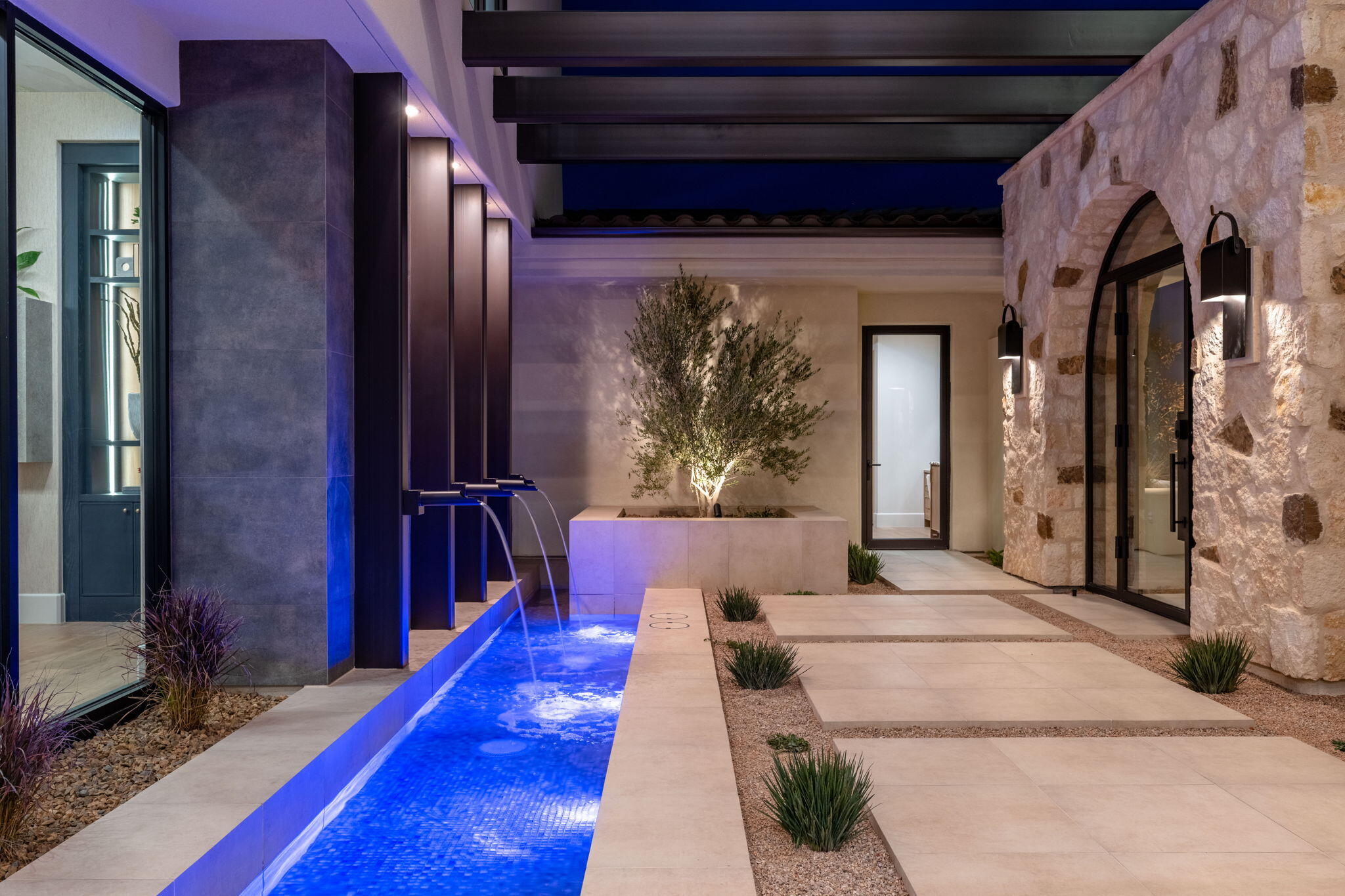 SOLENTE VILLAGE - Residential