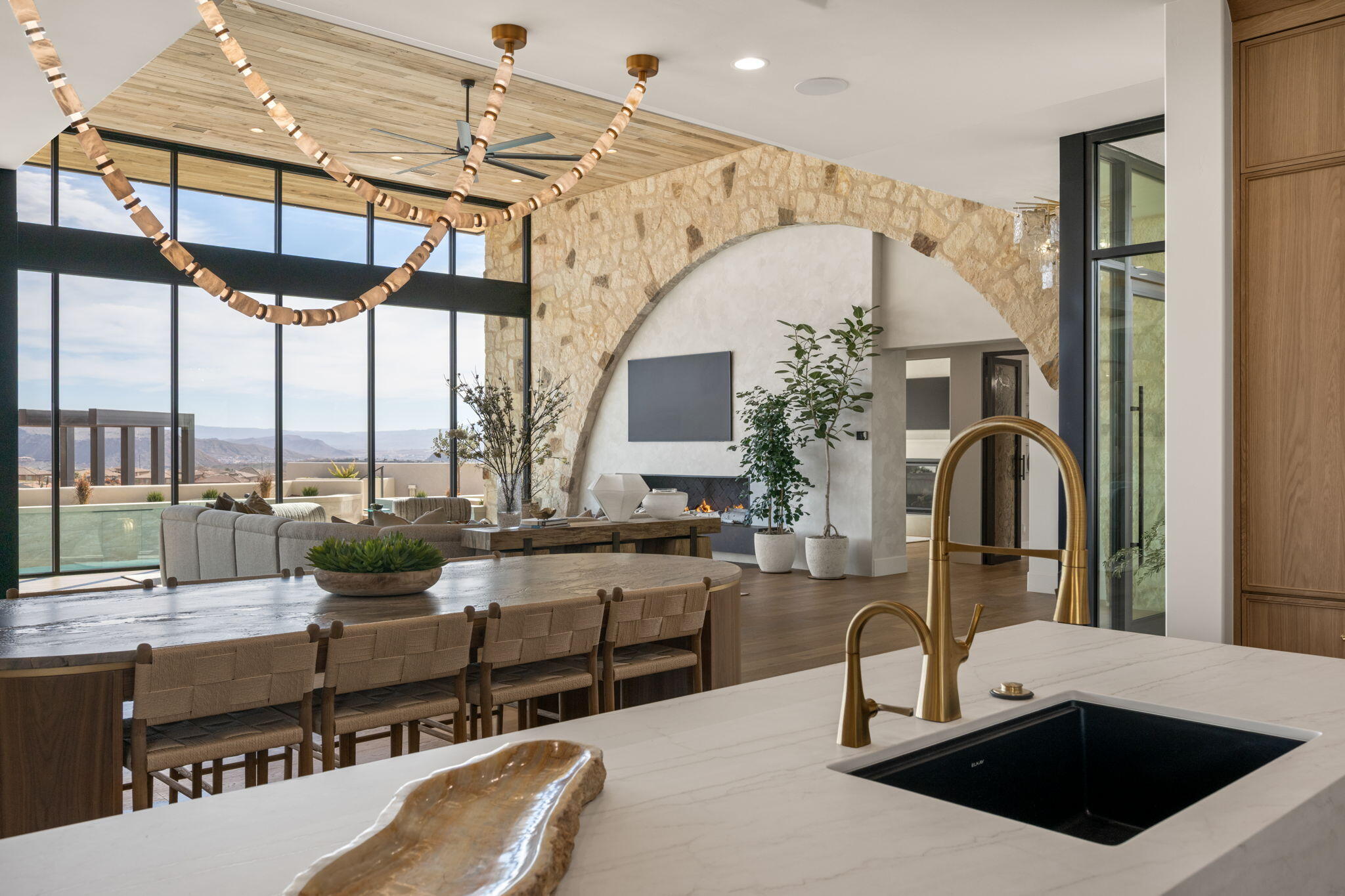 SOLENTE VILLAGE - Residential
