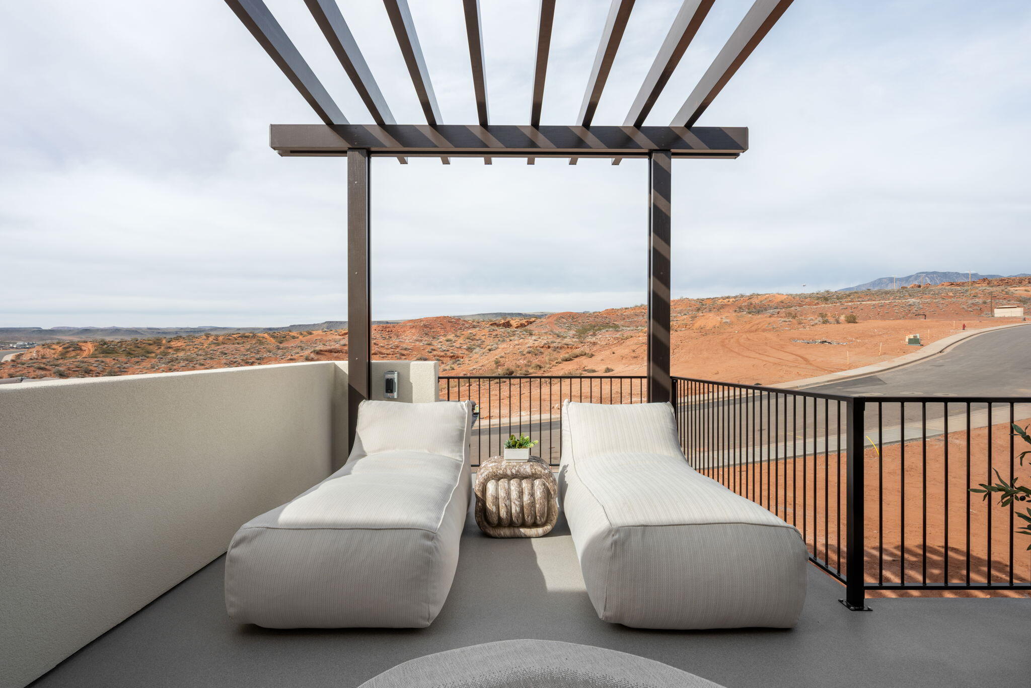 SOLENTE VILLAGE - Residential