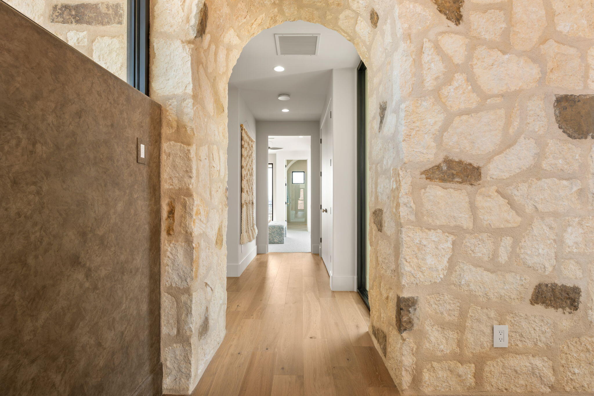 SOLENTE VILLAGE - Residential
