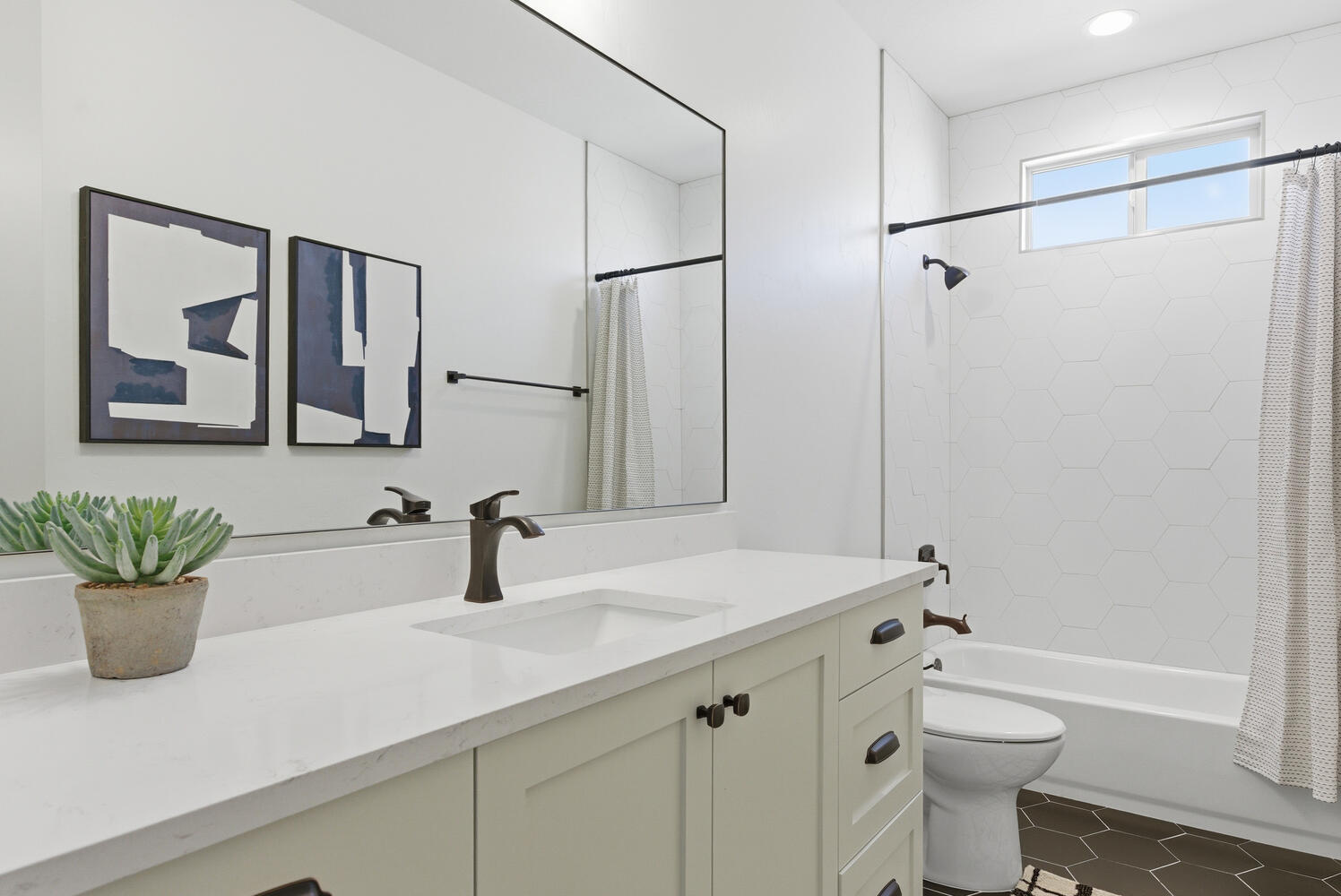 TAVA RESORT AT SAND HOLLOW - Residential