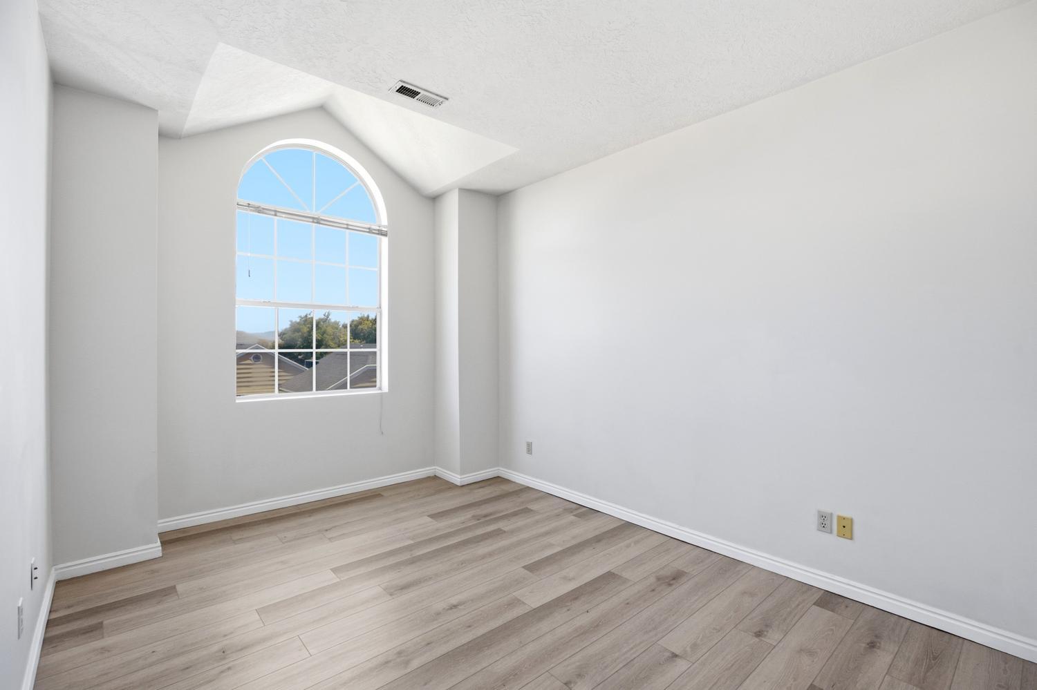 COTTON MANOR CONDOS - Residential