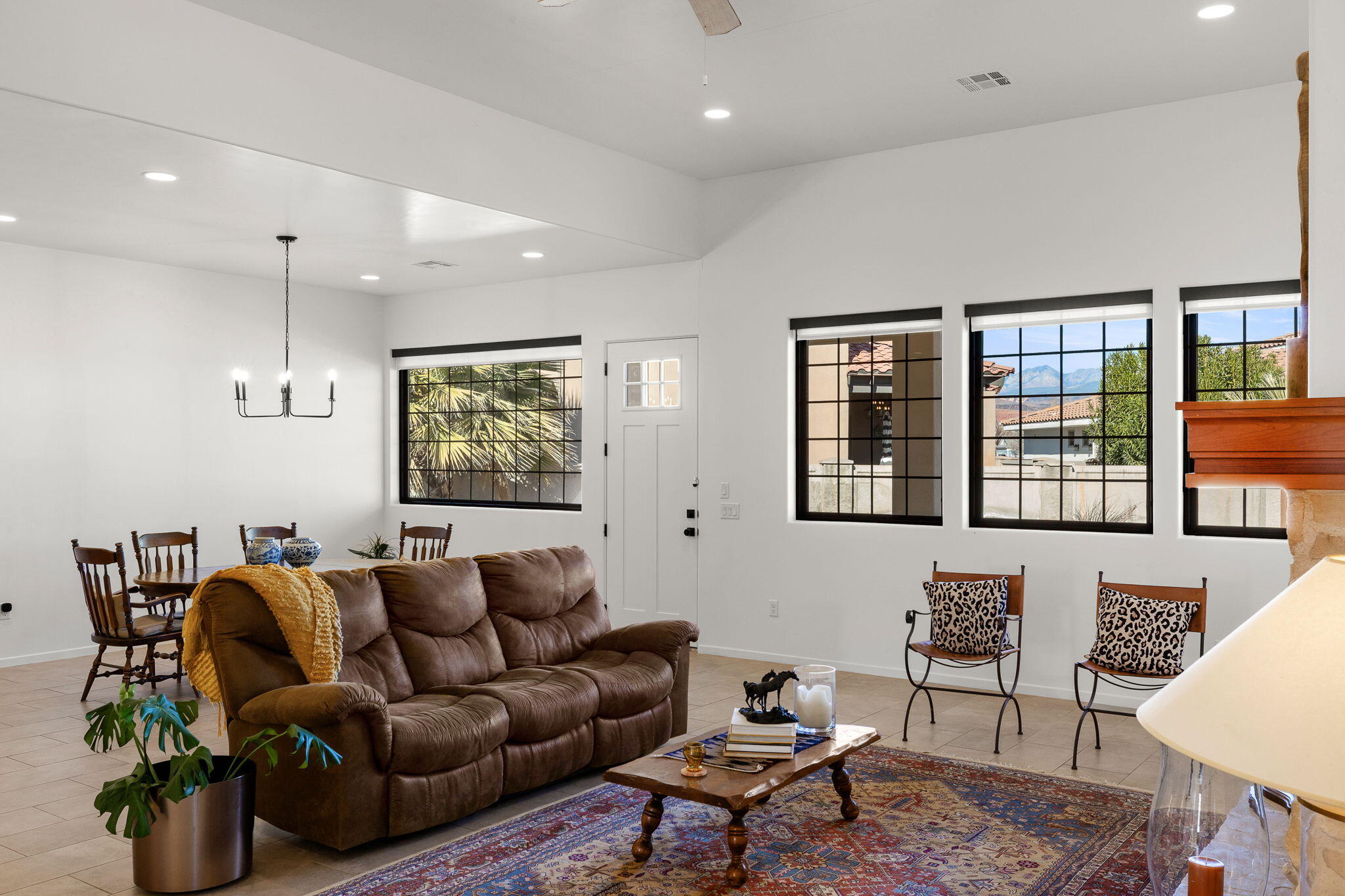 VINEYARD RIDGE - Residential