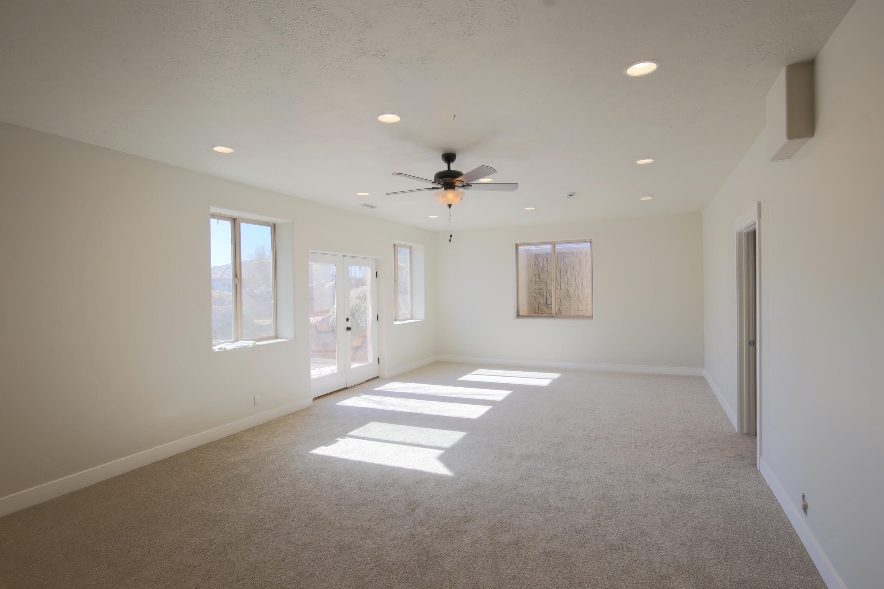 FOREMASTER RIDGE - Residential