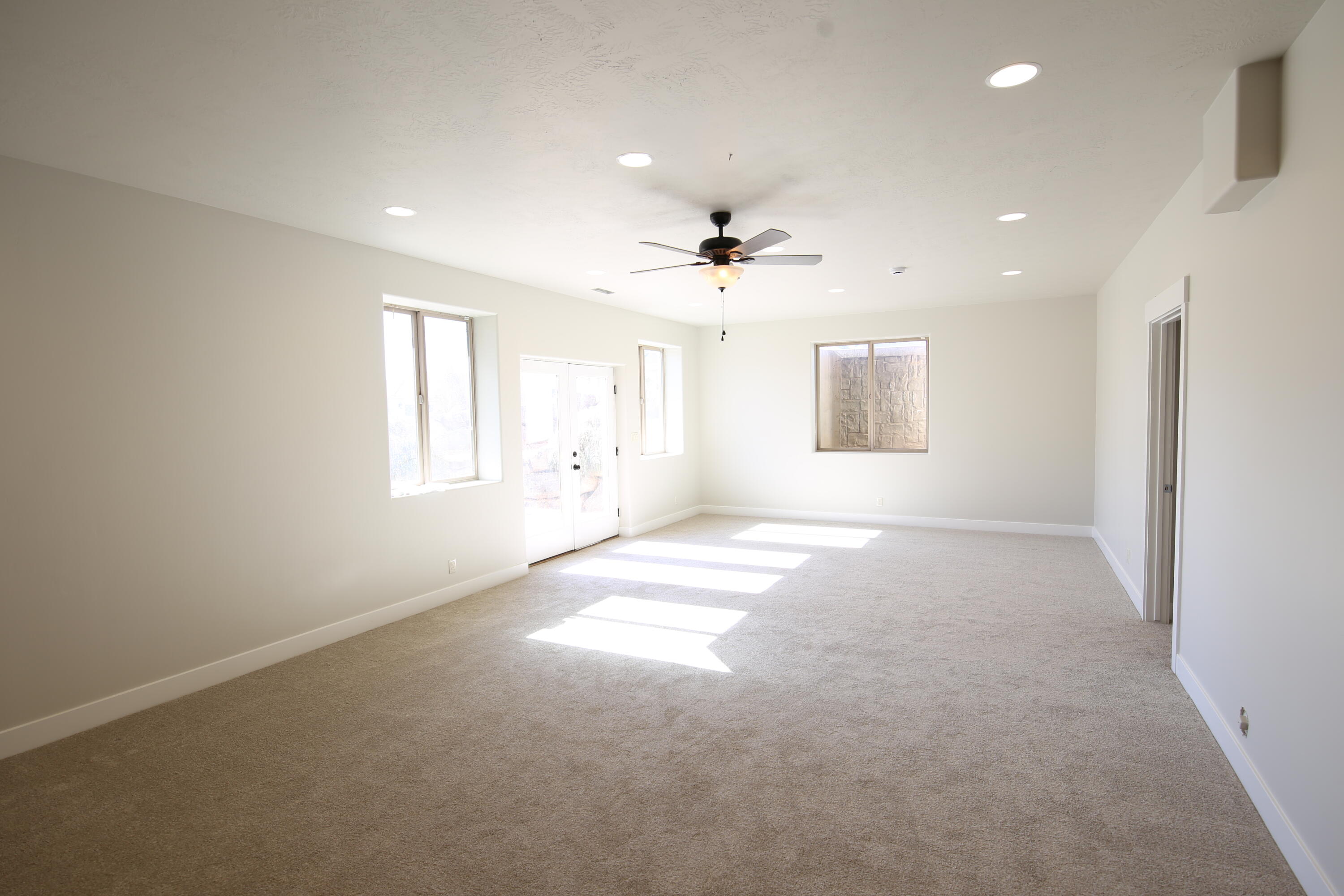 FOREMASTER RIDGE - Residential