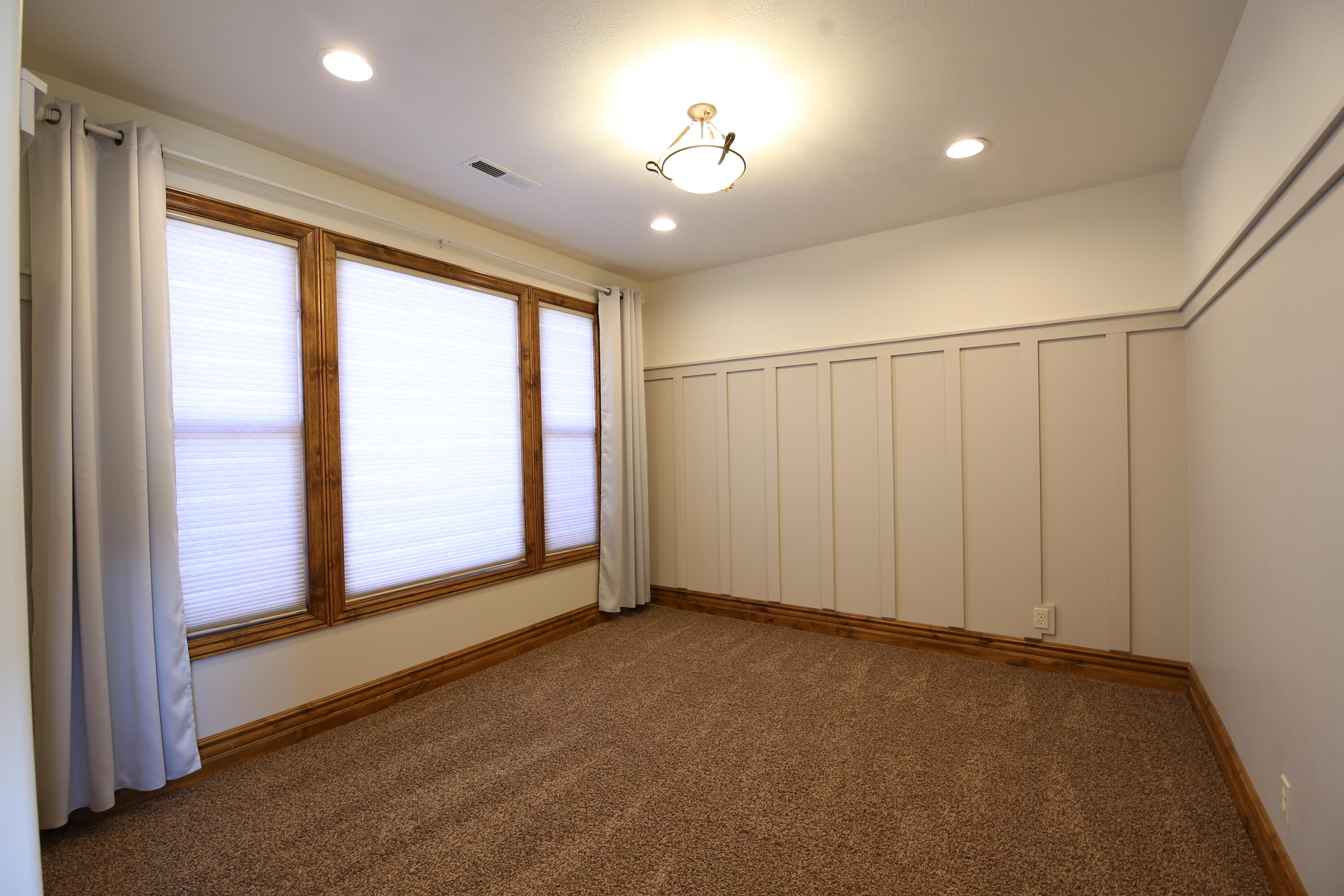 FOREMASTER RIDGE - Residential