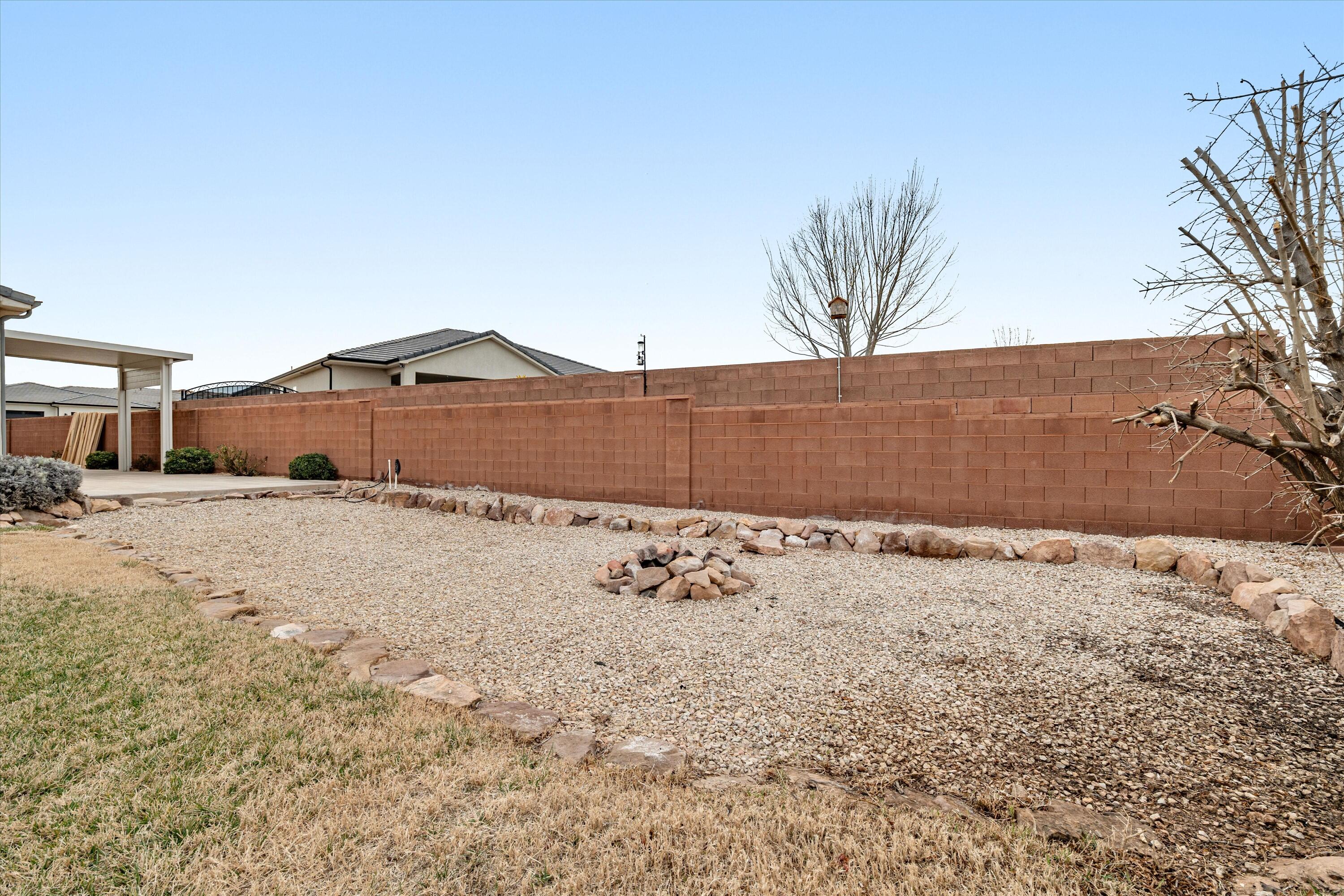 TONAQUINT VALLEY - Residential