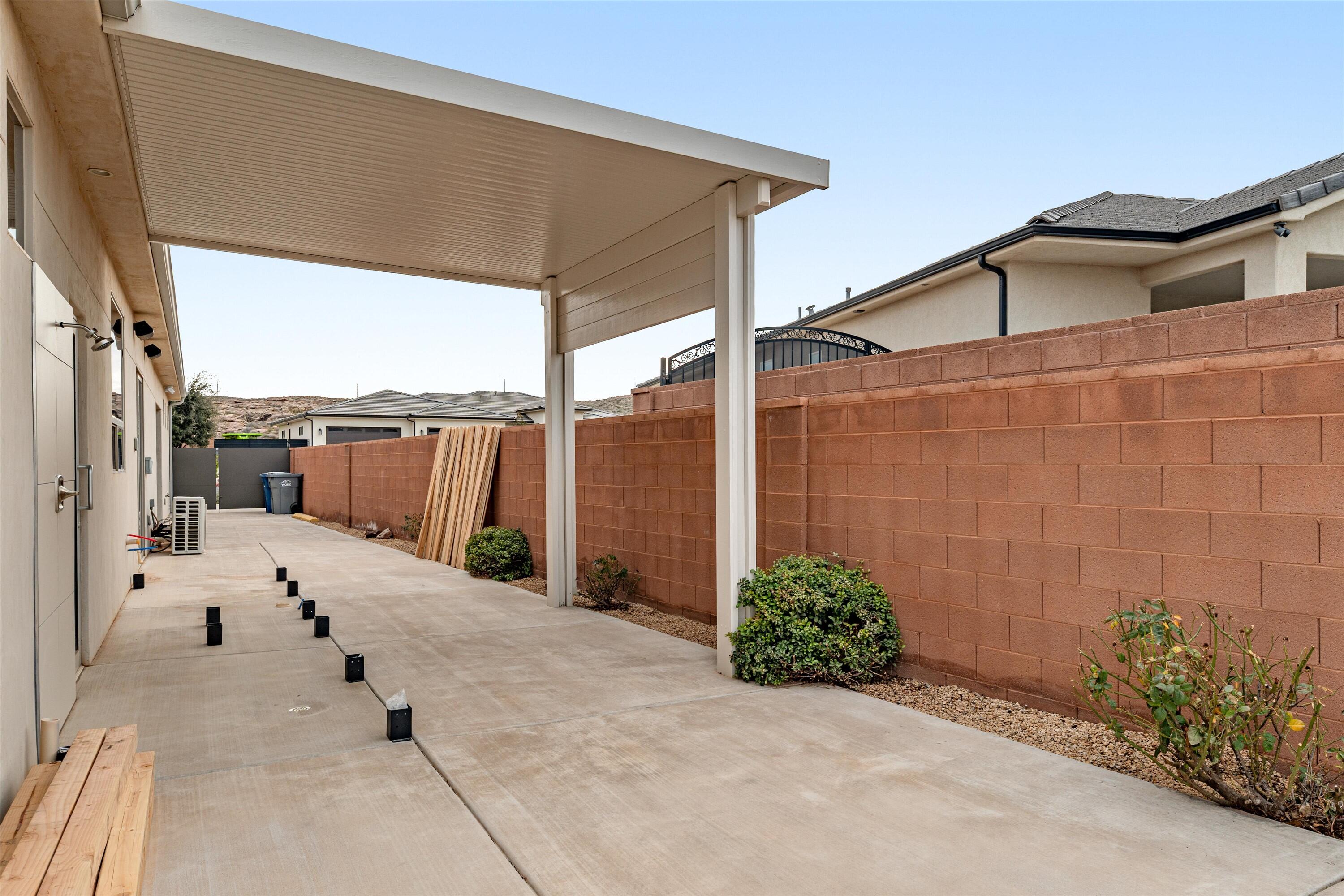 TONAQUINT VALLEY - Residential