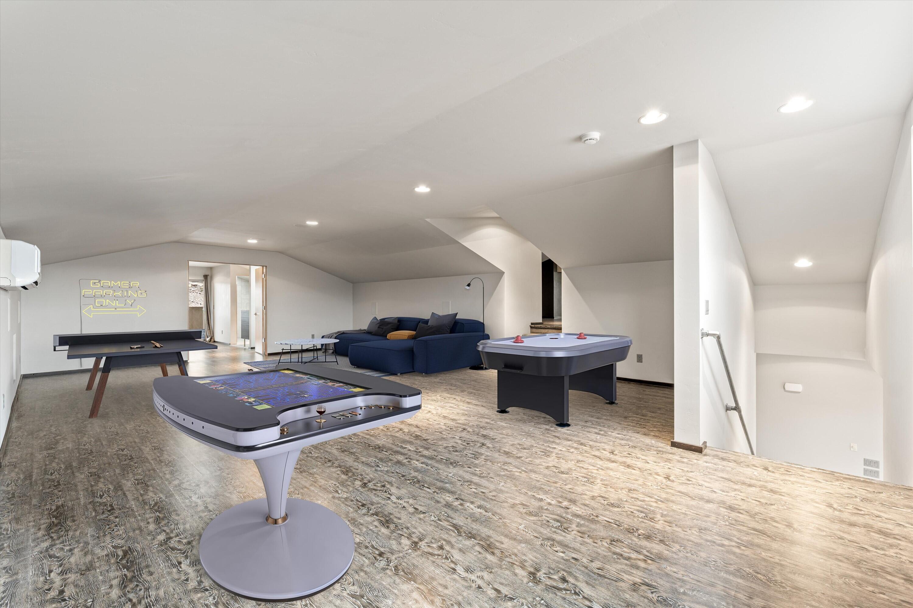 TONAQUINT VALLEY - Residential