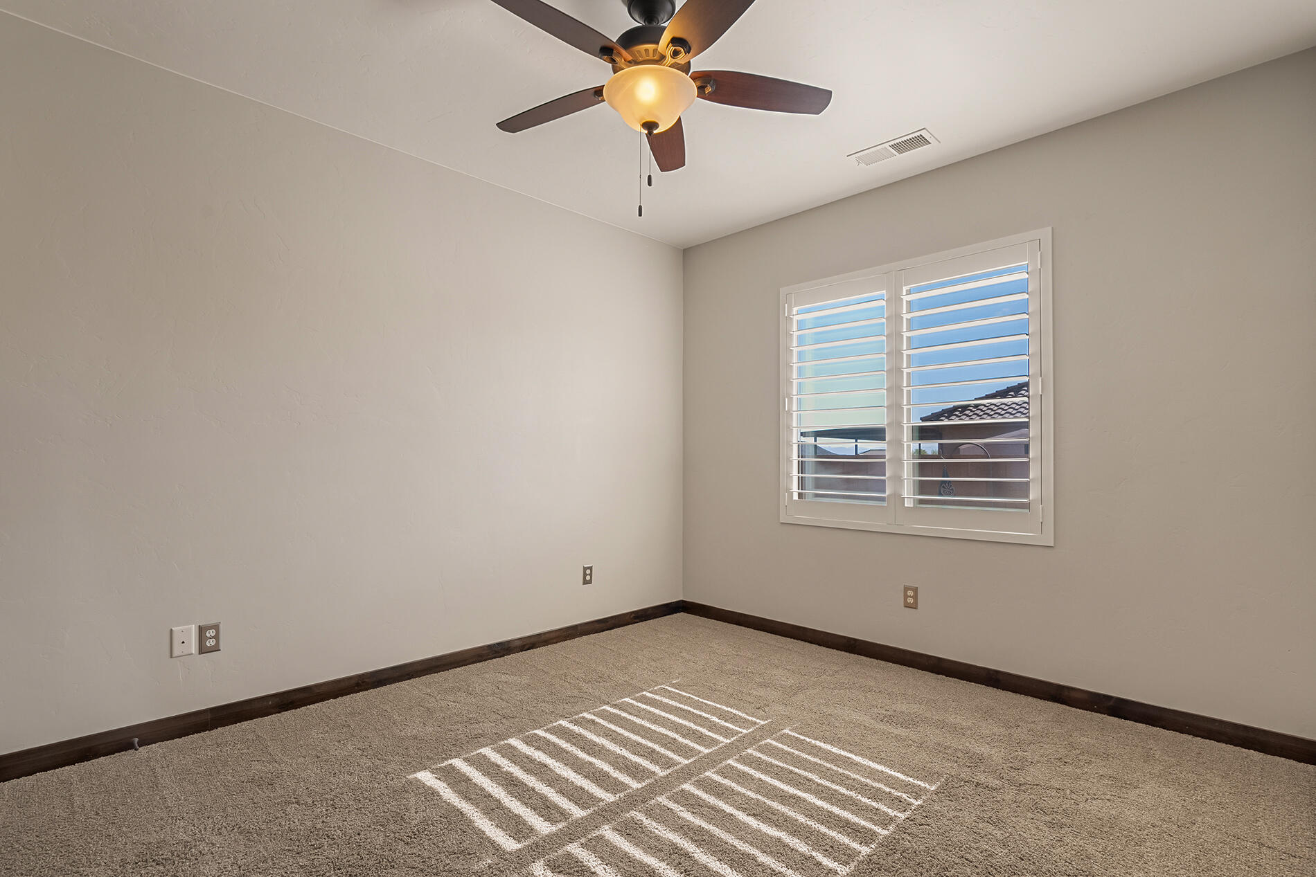 TONAQUINT VALLEY - Residential