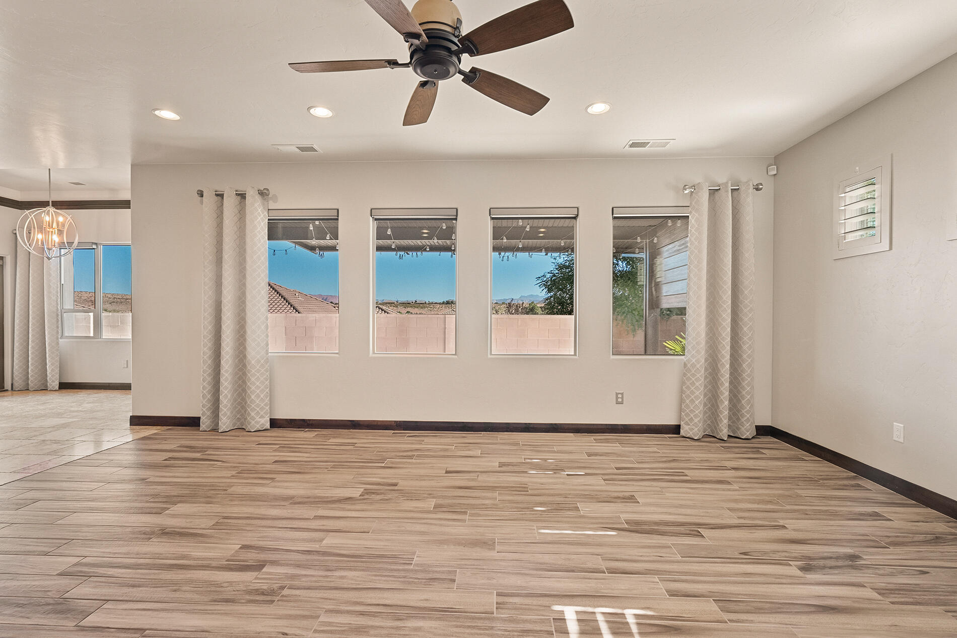 TONAQUINT VALLEY - Residential