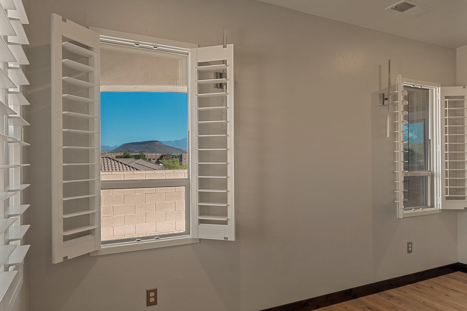 TONAQUINT VALLEY - Residential