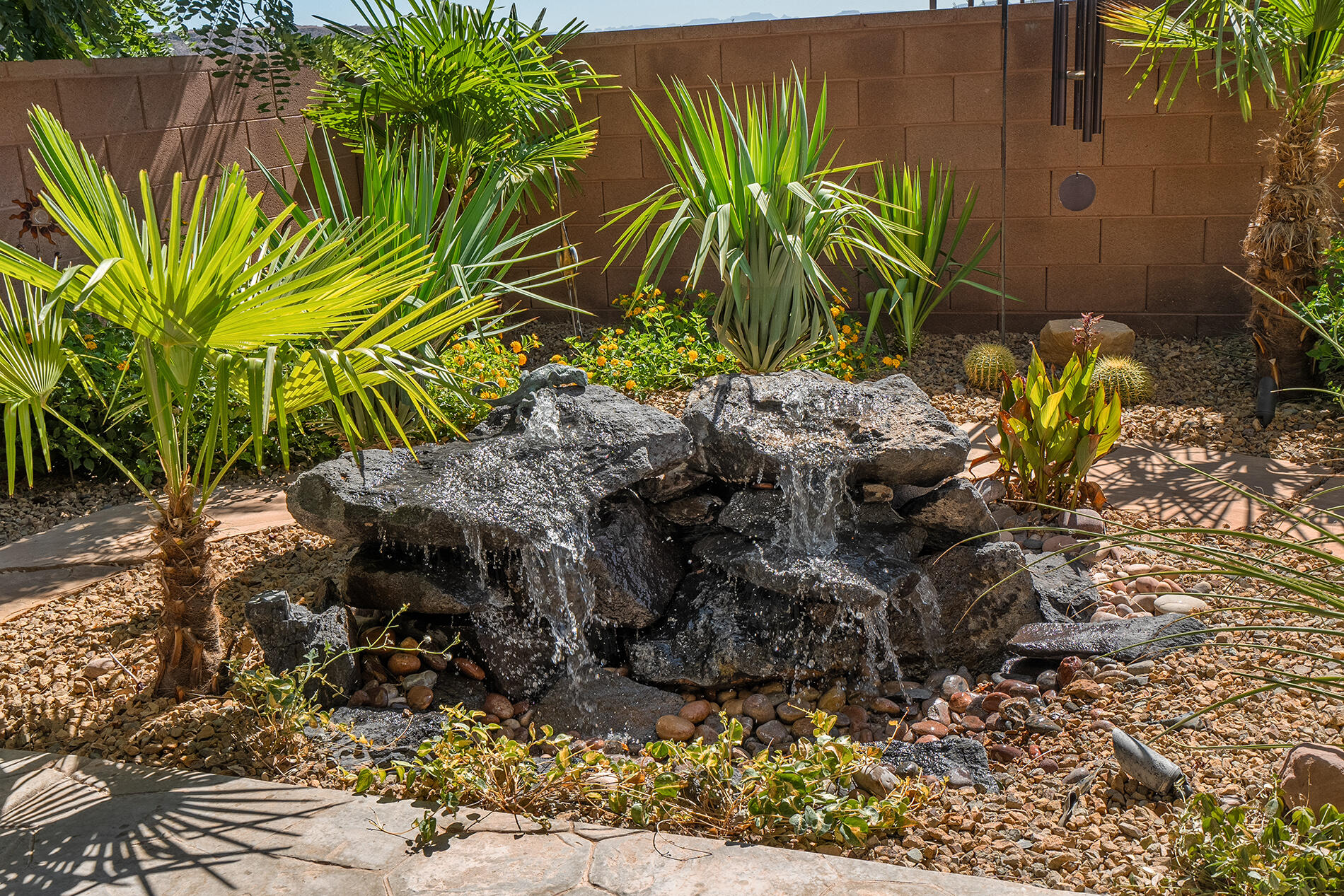 TONAQUINT VALLEY - Residential