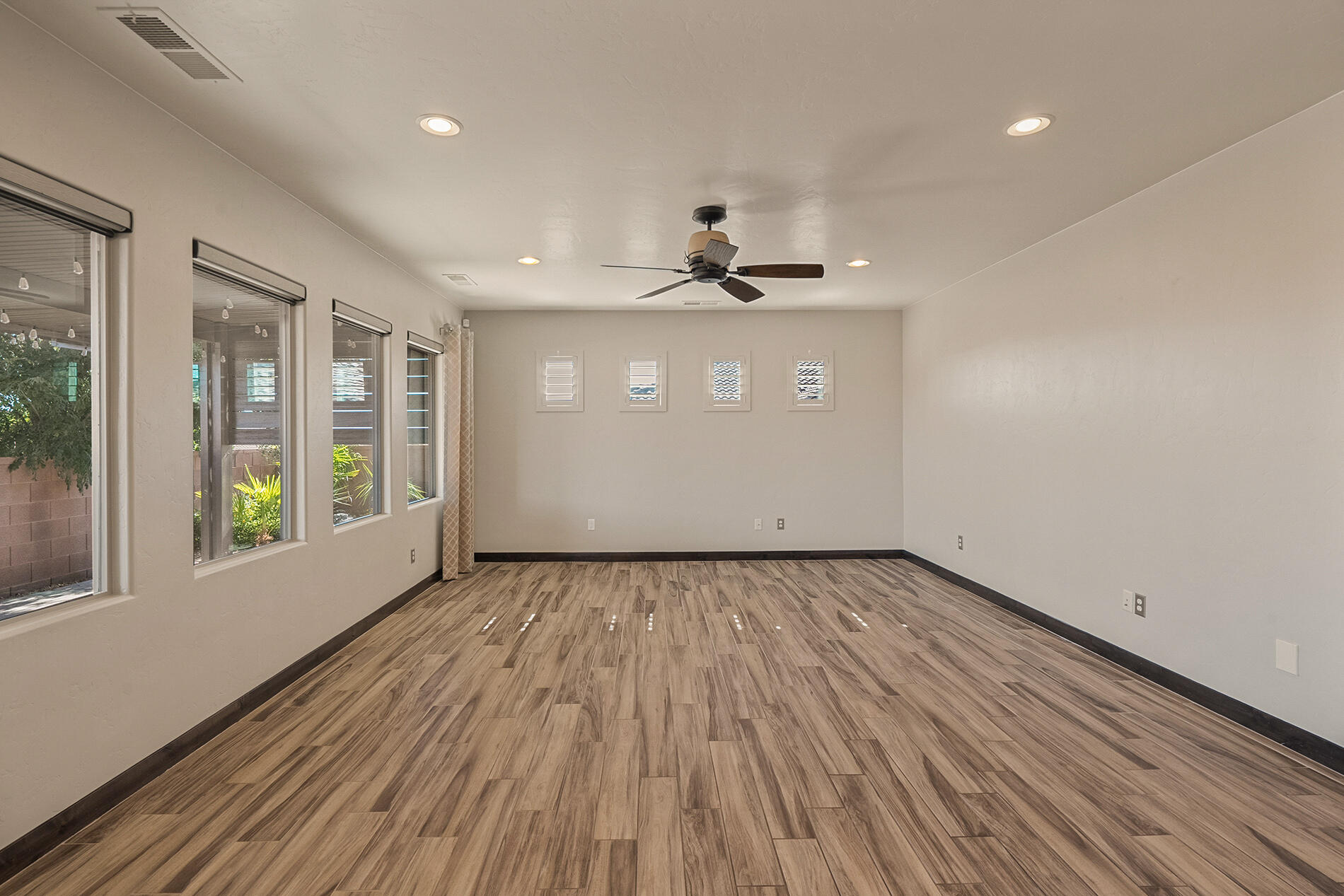 TONAQUINT VALLEY - Residential