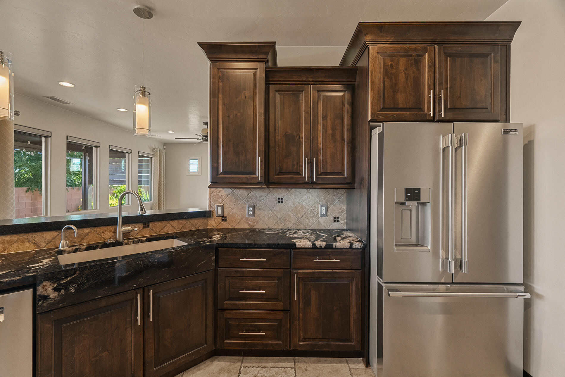 TONAQUINT VALLEY - Residential