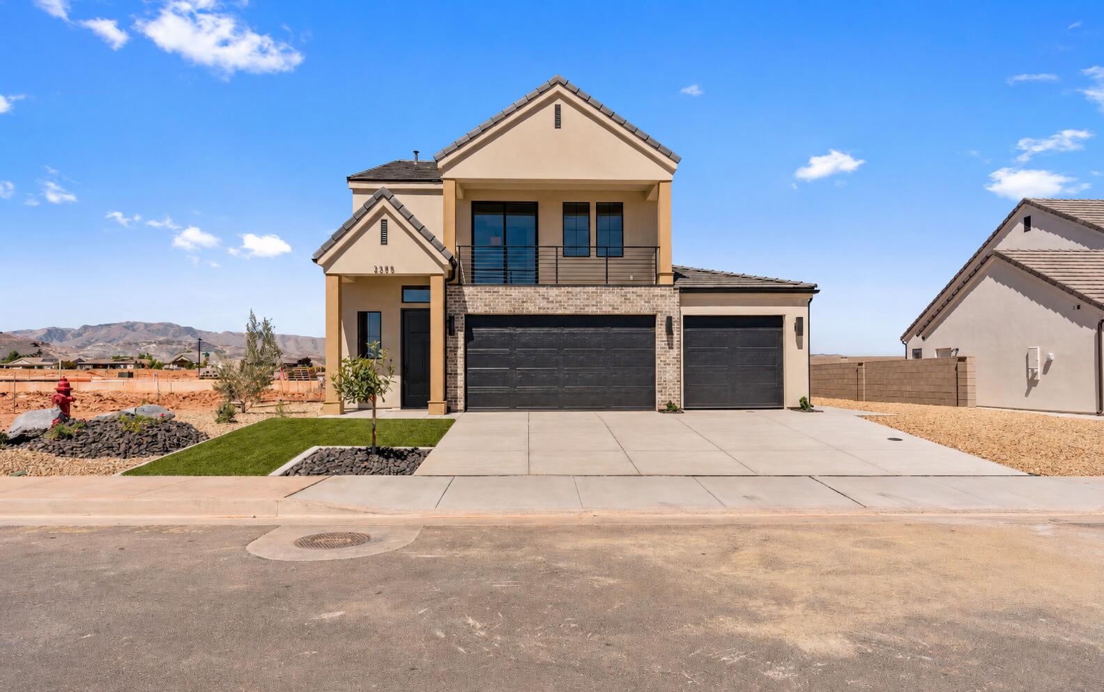 PIONEER POINTE - Residential