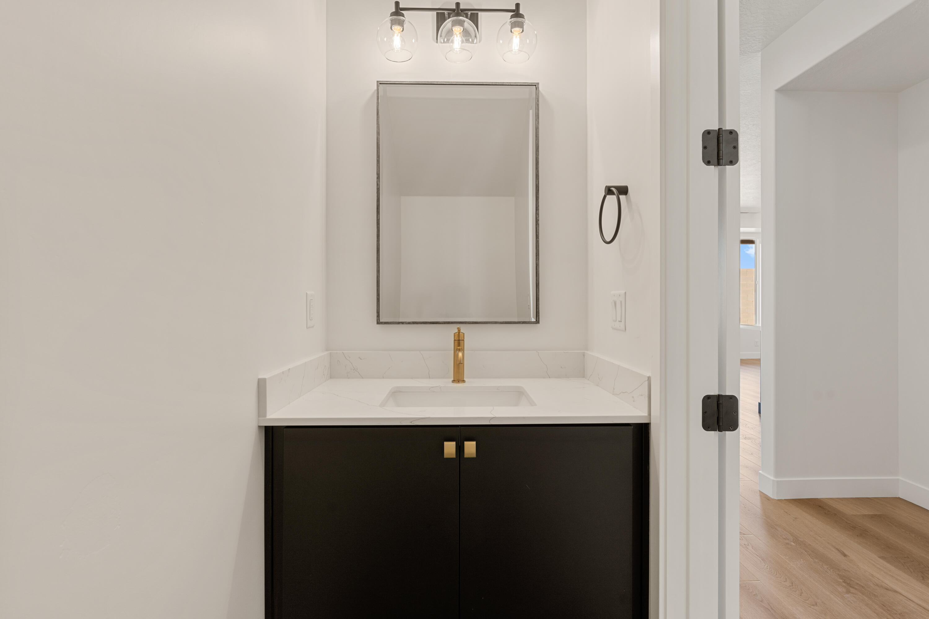 PIONEER POINTE - Residential