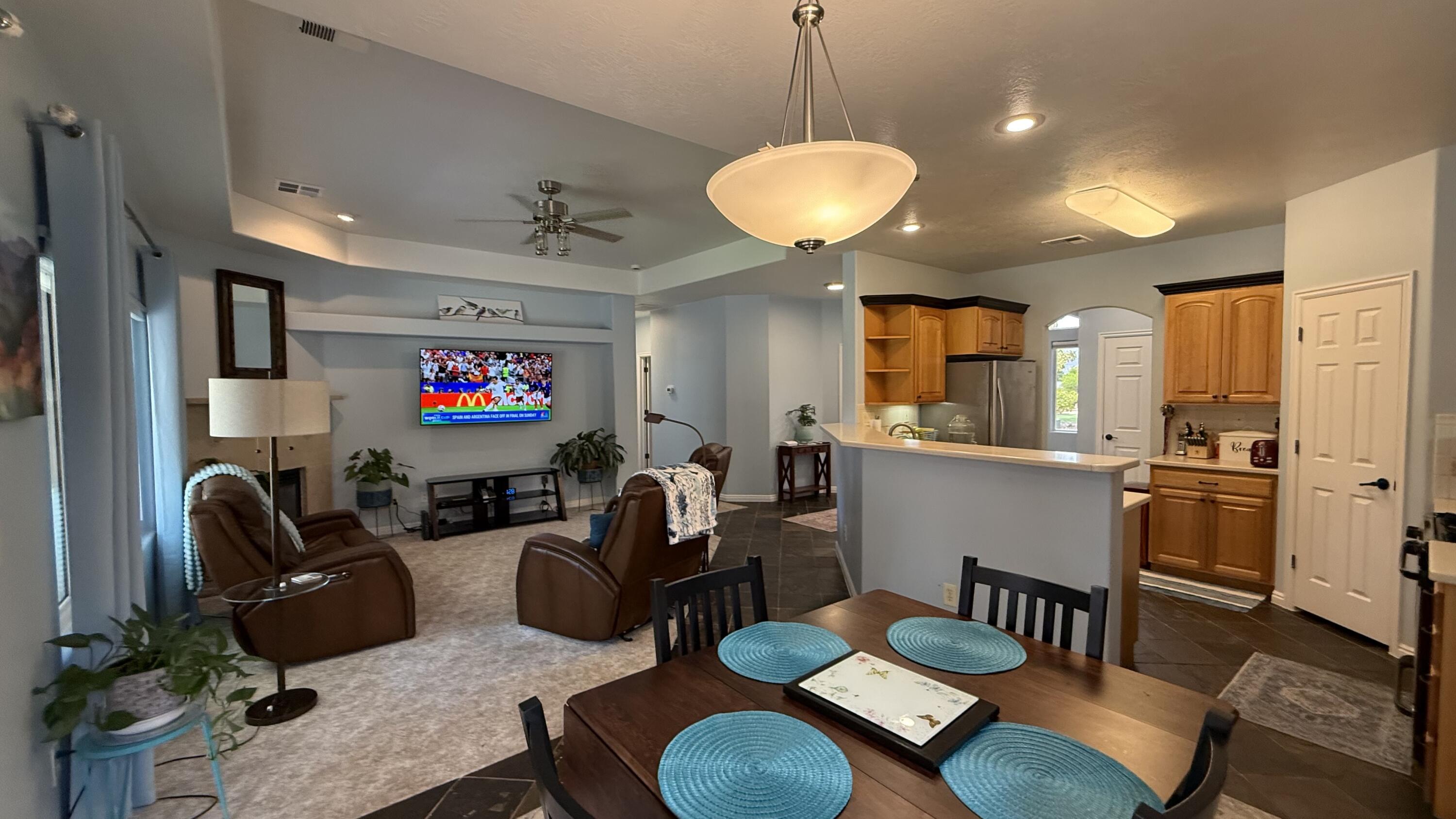 EMERALD RIDGE - Residential