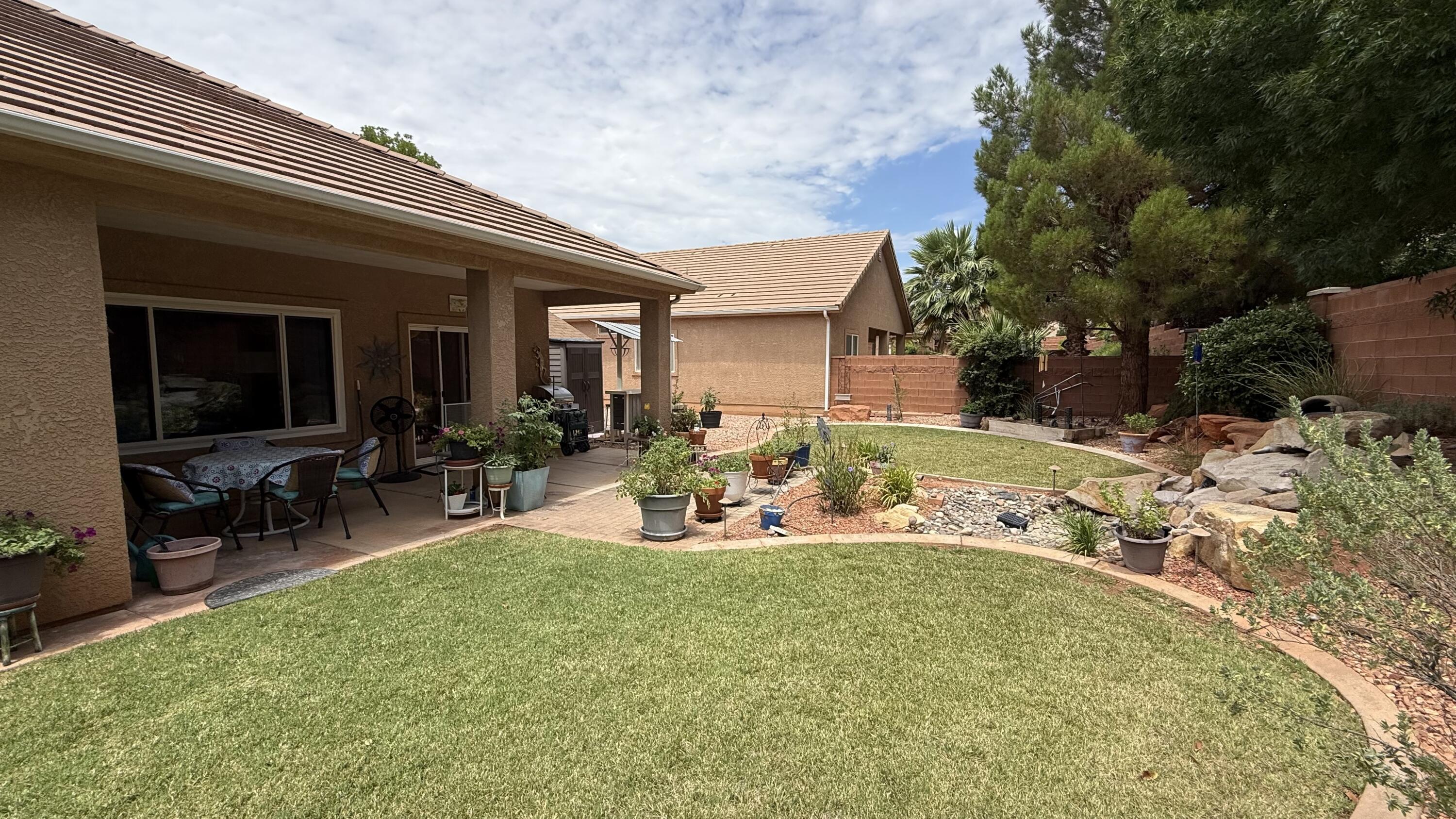 EMERALD RIDGE - Residential