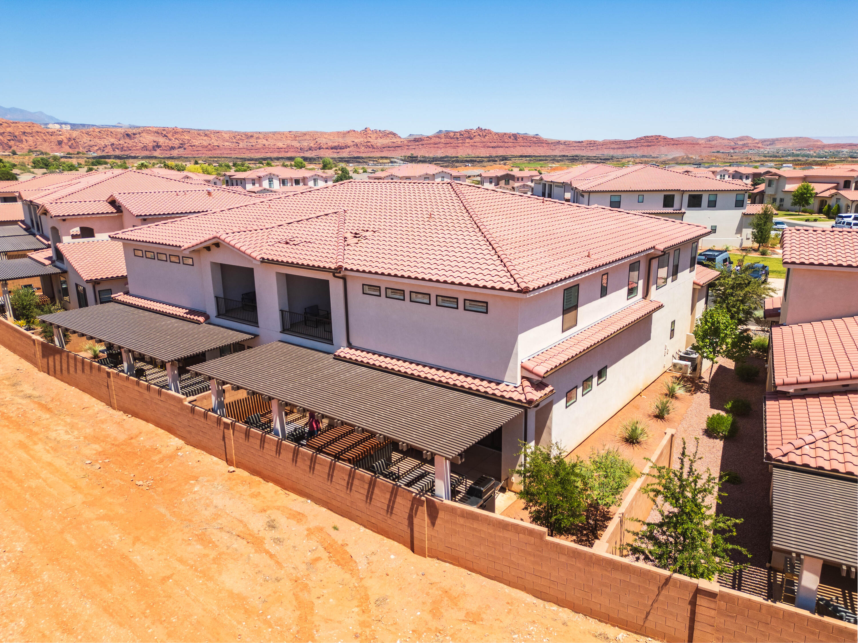 ARCADIA VACATION RESORT - Residential