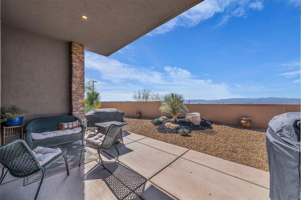 LEDGES OF SG POCKET MESA - Residential