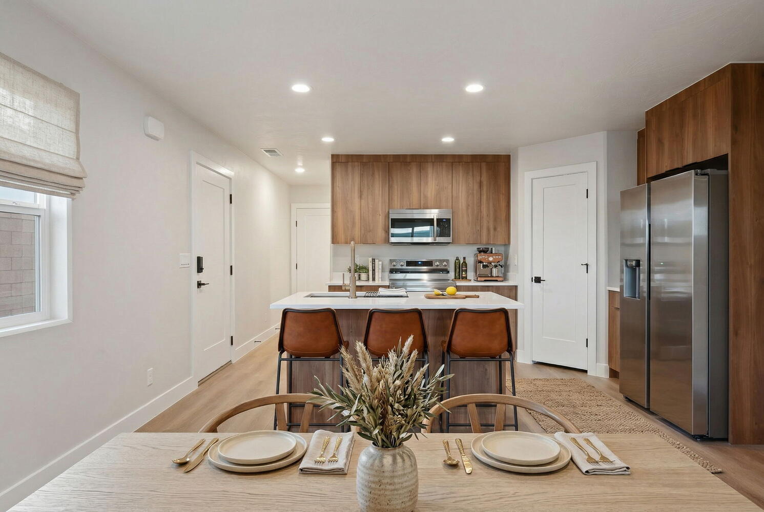 LAKESIDE AT STUCKI FARMS - Residential
