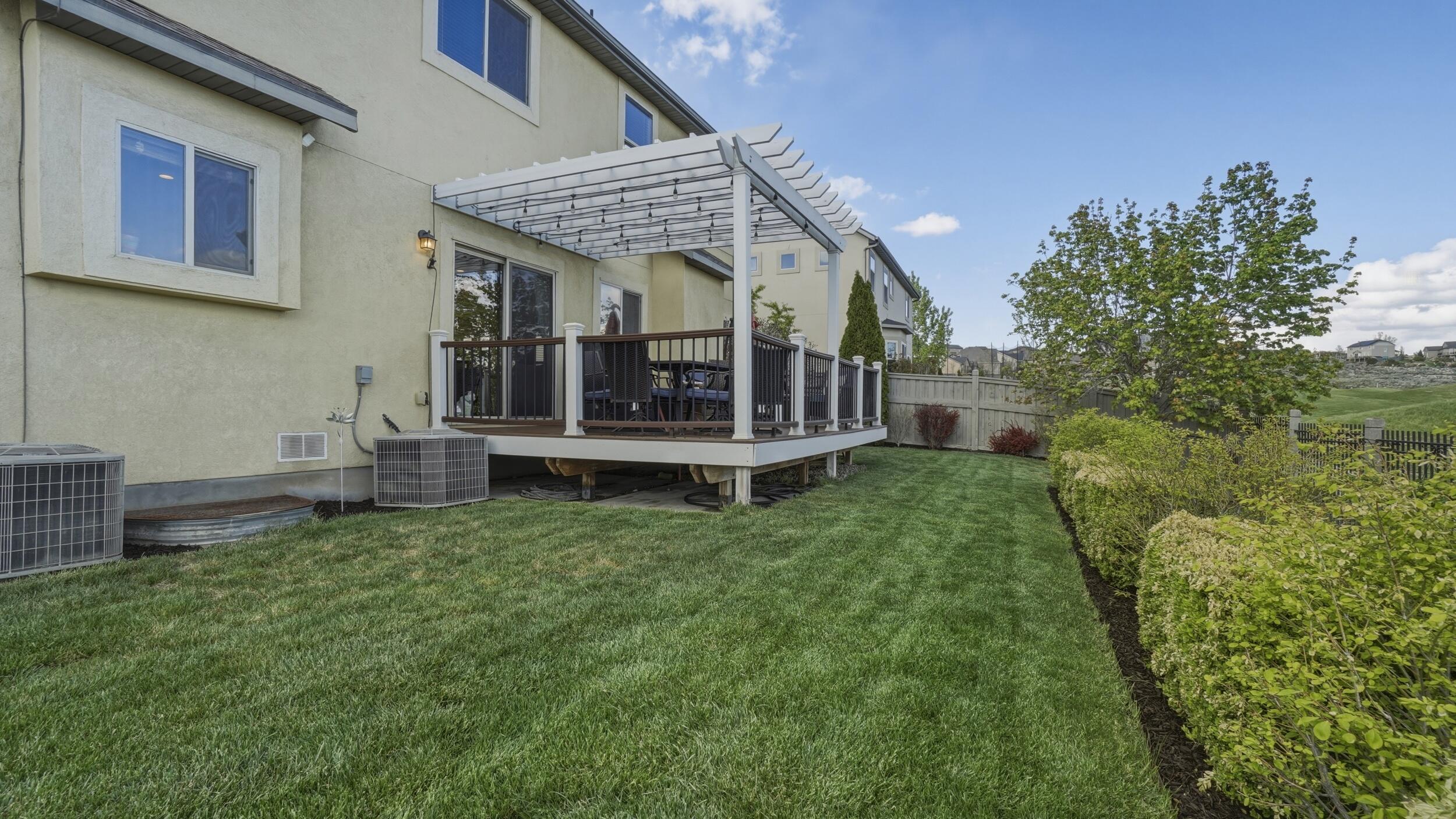 HIGHLANDS AT GREEN VALLEY - Residential