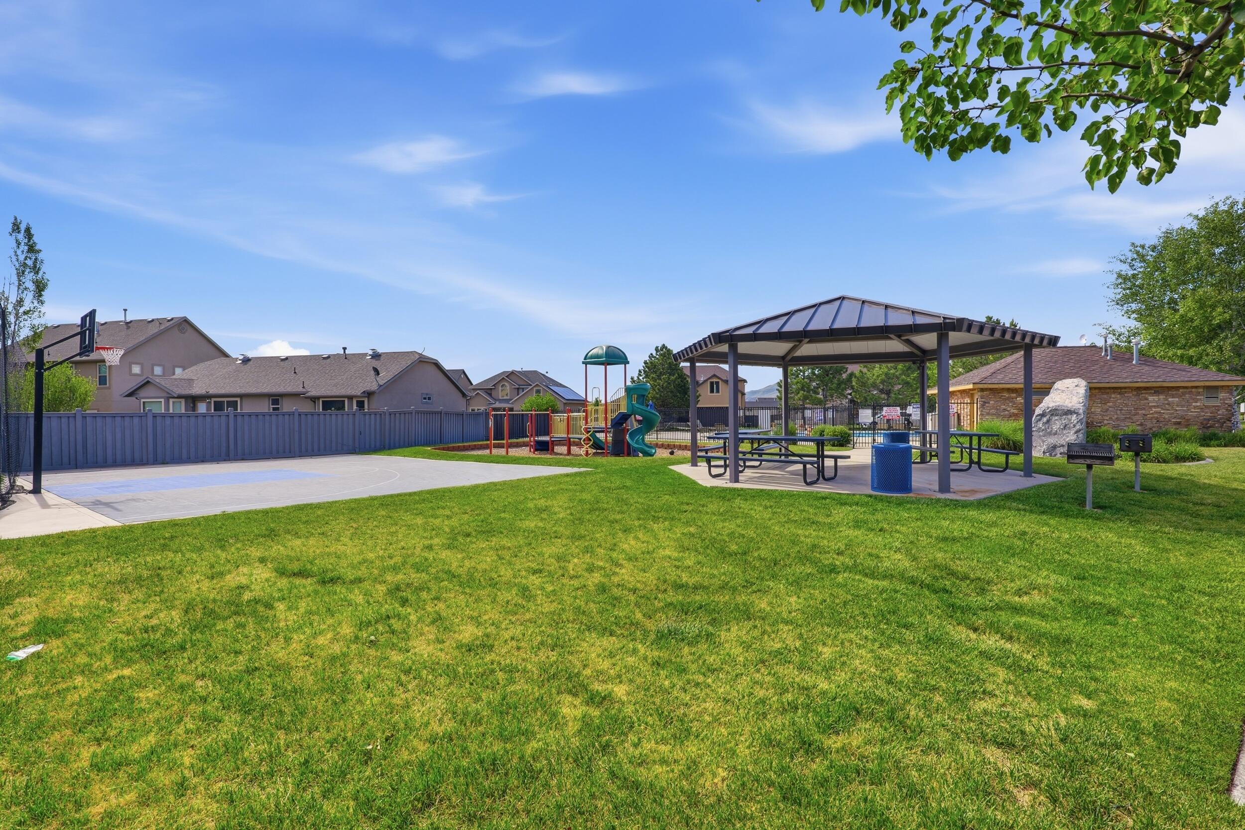HIGHLANDS AT GREEN VALLEY - Residential