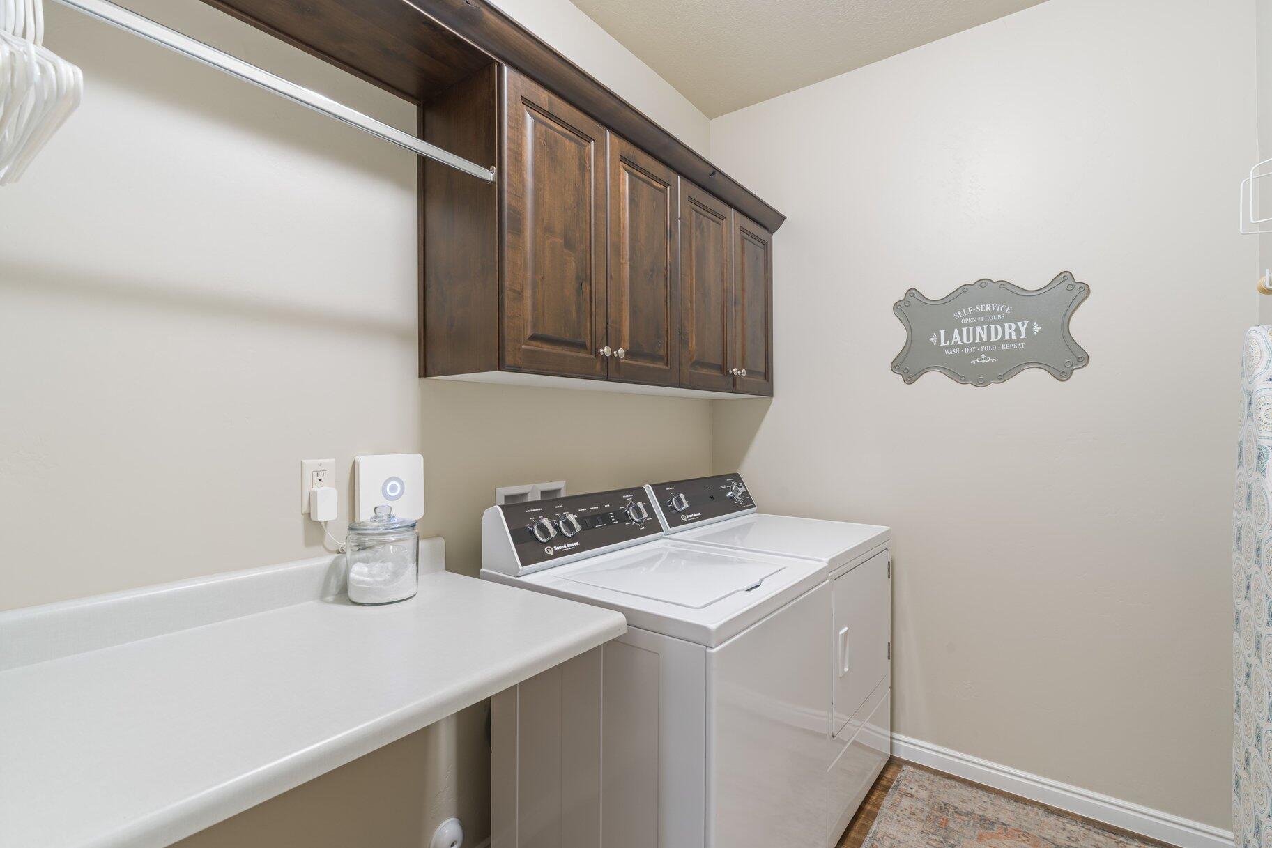 REDWOOD ESTATES - Residential