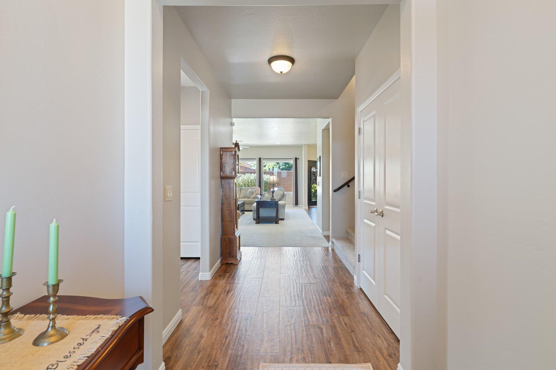REDWOOD ESTATES - Residential