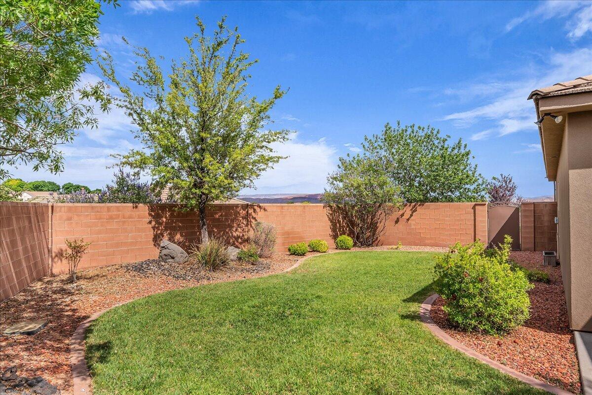 PRIMROSE POINT - Residential