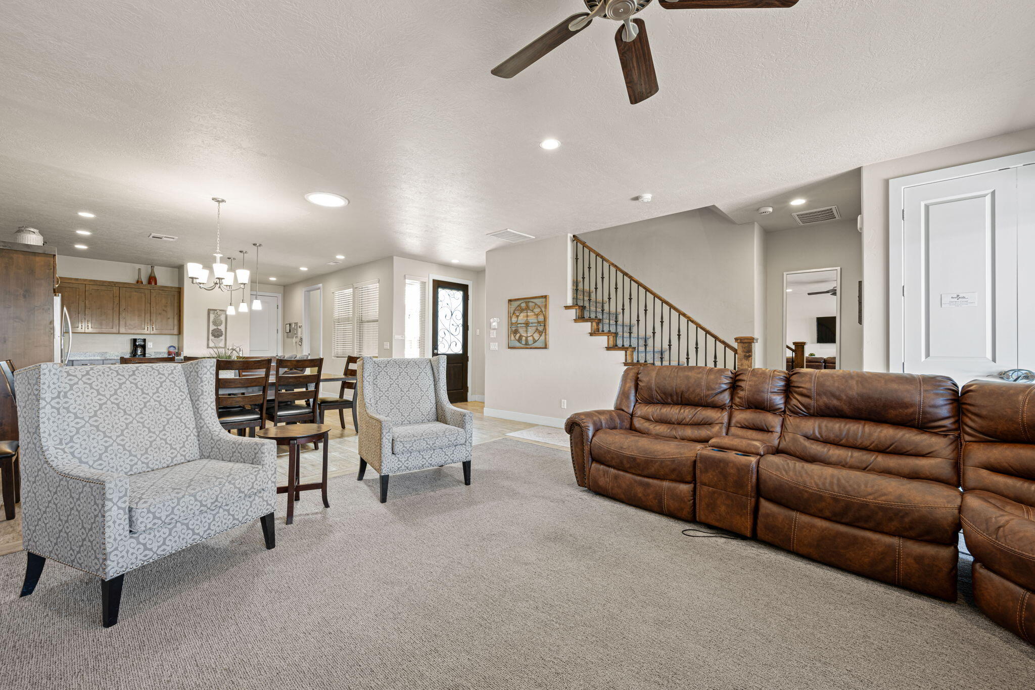 PARADISE VILLAGE AT ZION - Residential