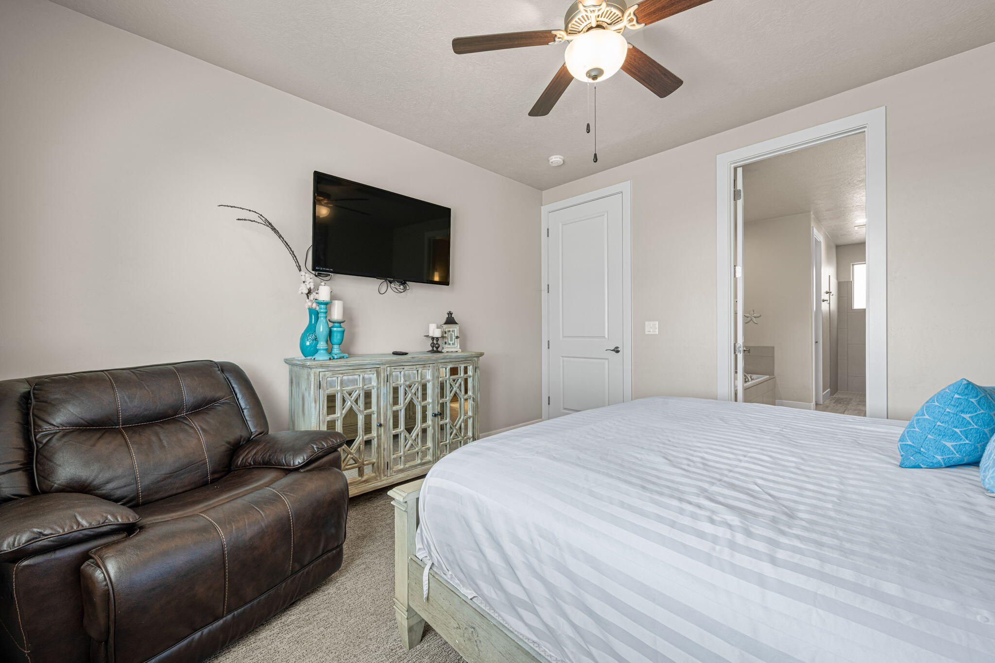 PARADISE VILLAGE AT ZION - Residential
