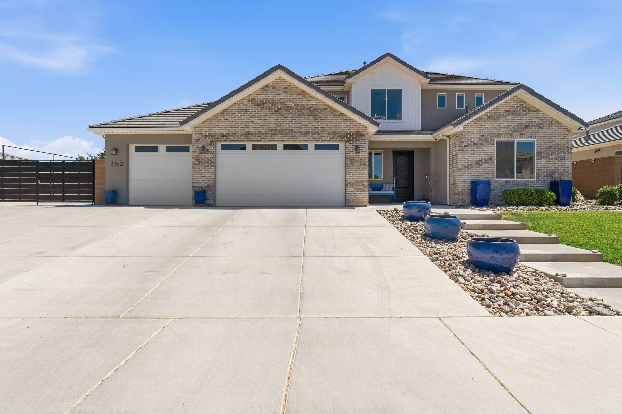 ASPEN ESTATES - Residential