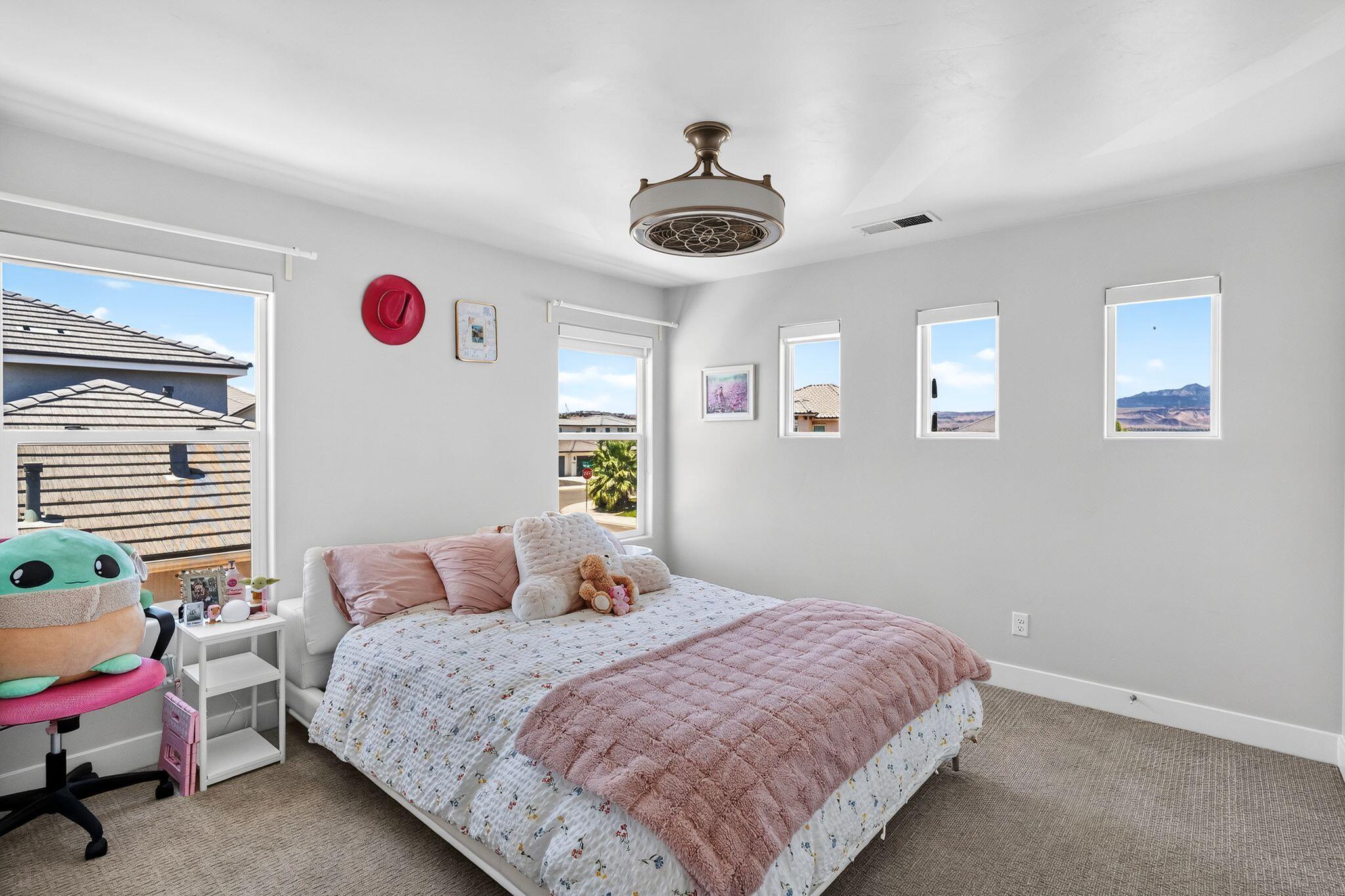 ASPEN ESTATES - Residential
