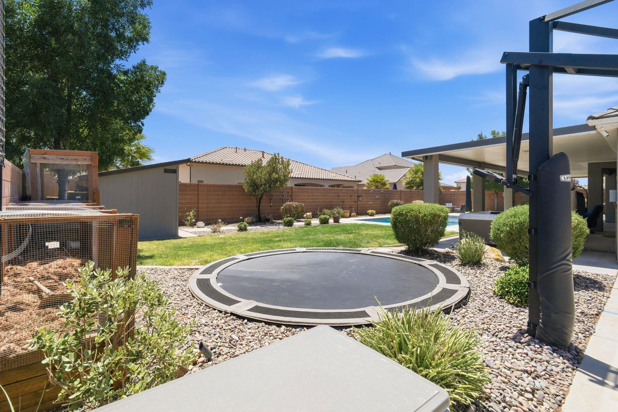 ASPEN ESTATES - Residential
