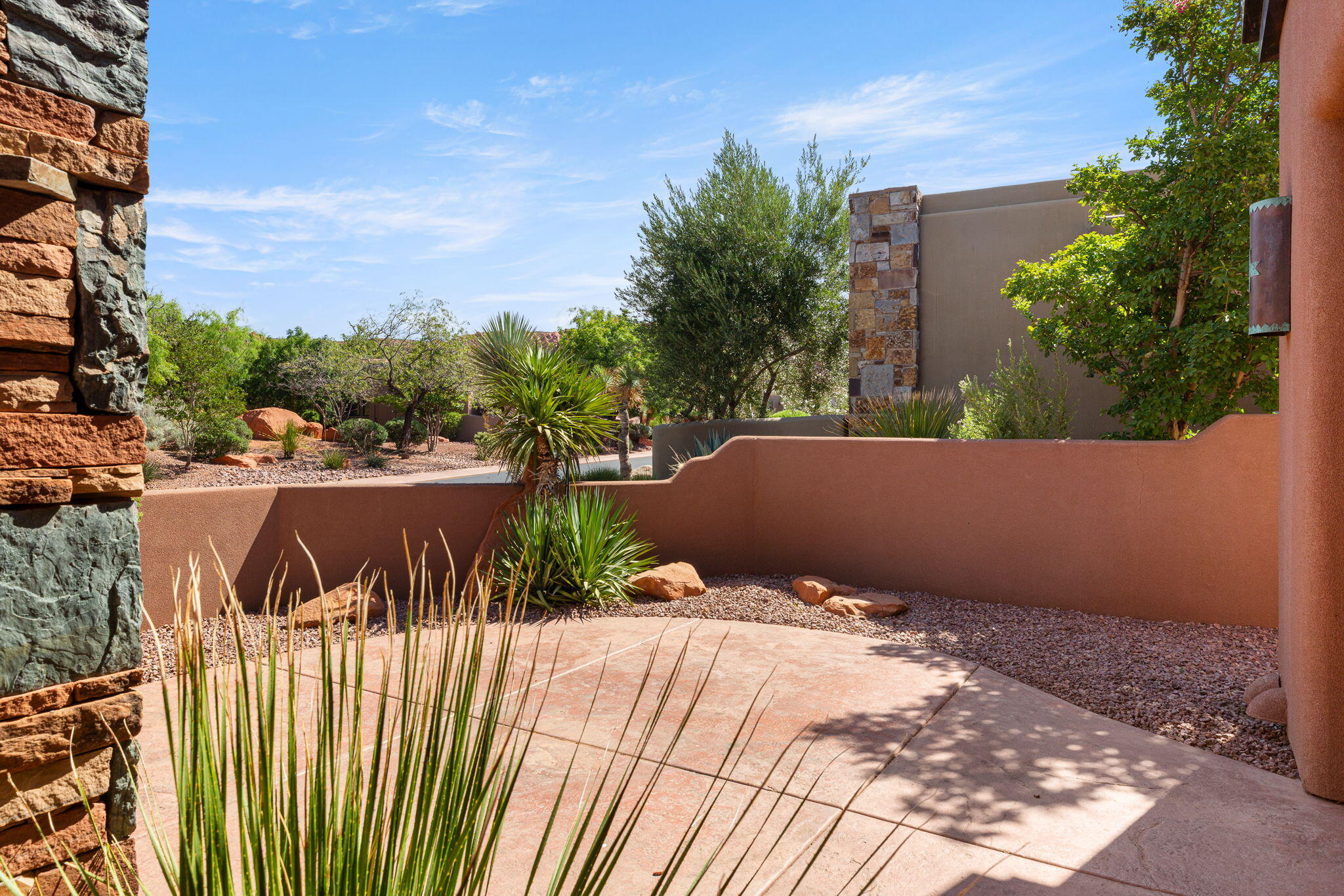 CLIFFS OF SNOW CANYON - Residential