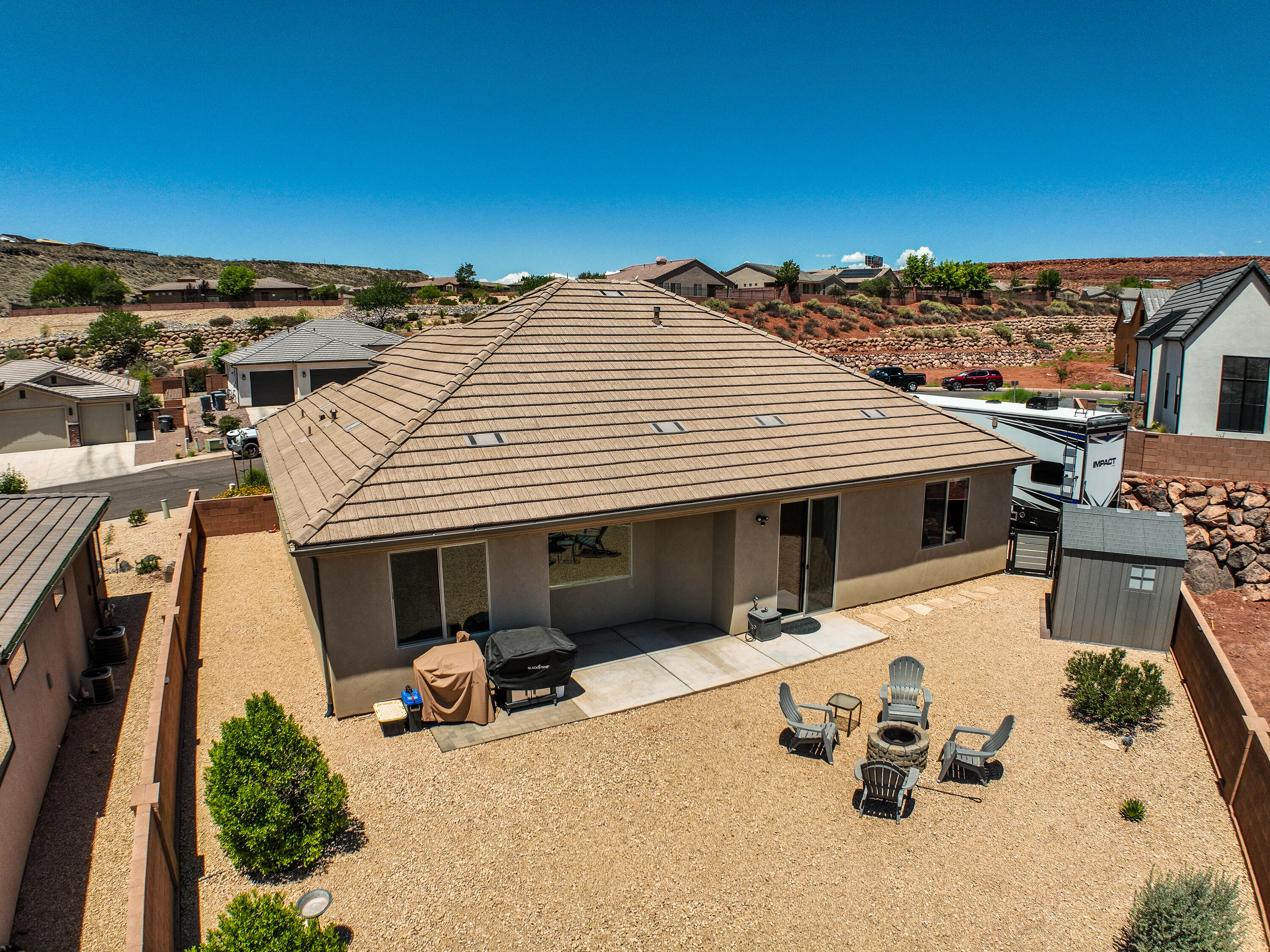 CRIMSON VIEW - Residential
