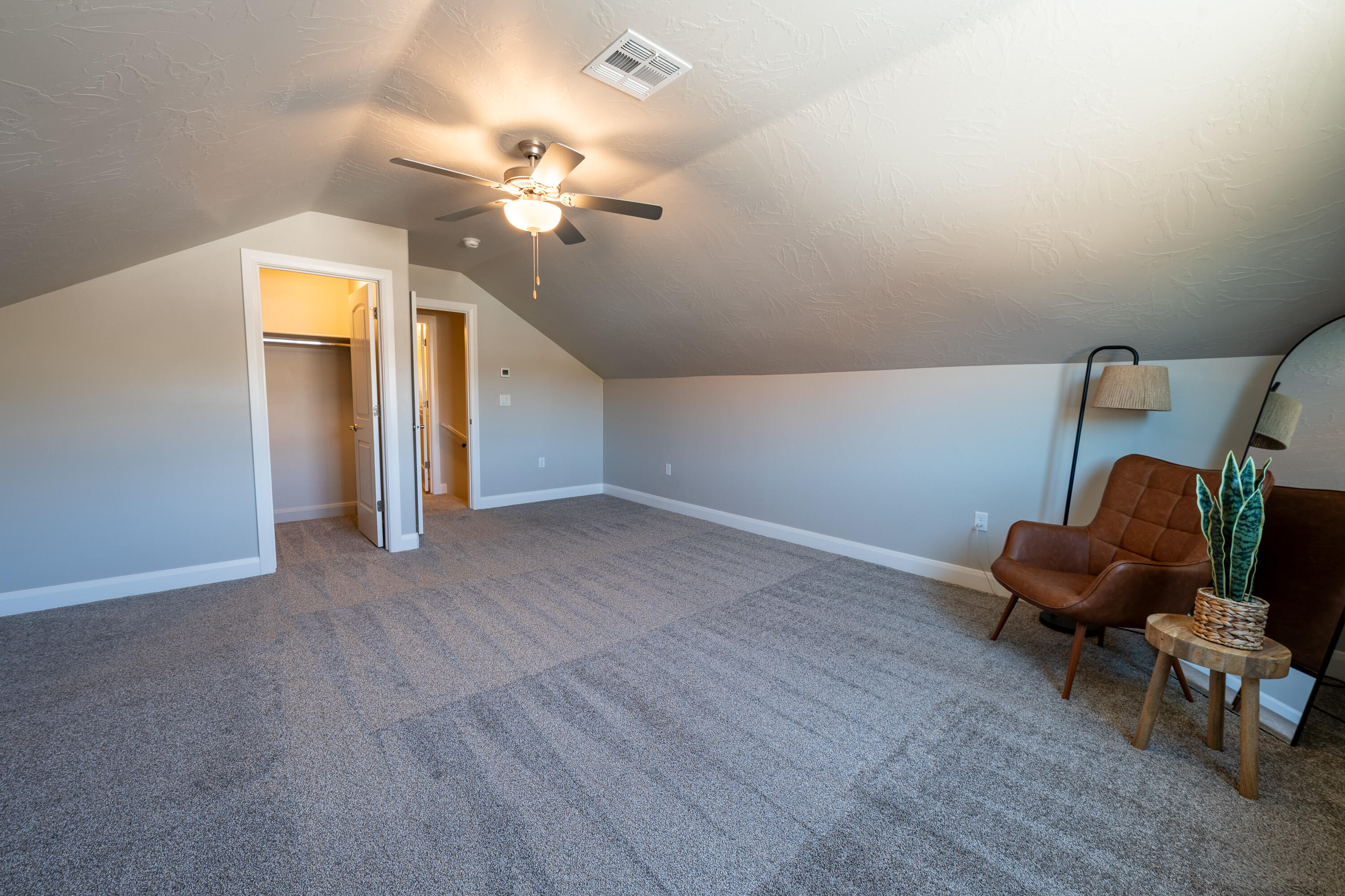 CRIMSON VIEW - Residential