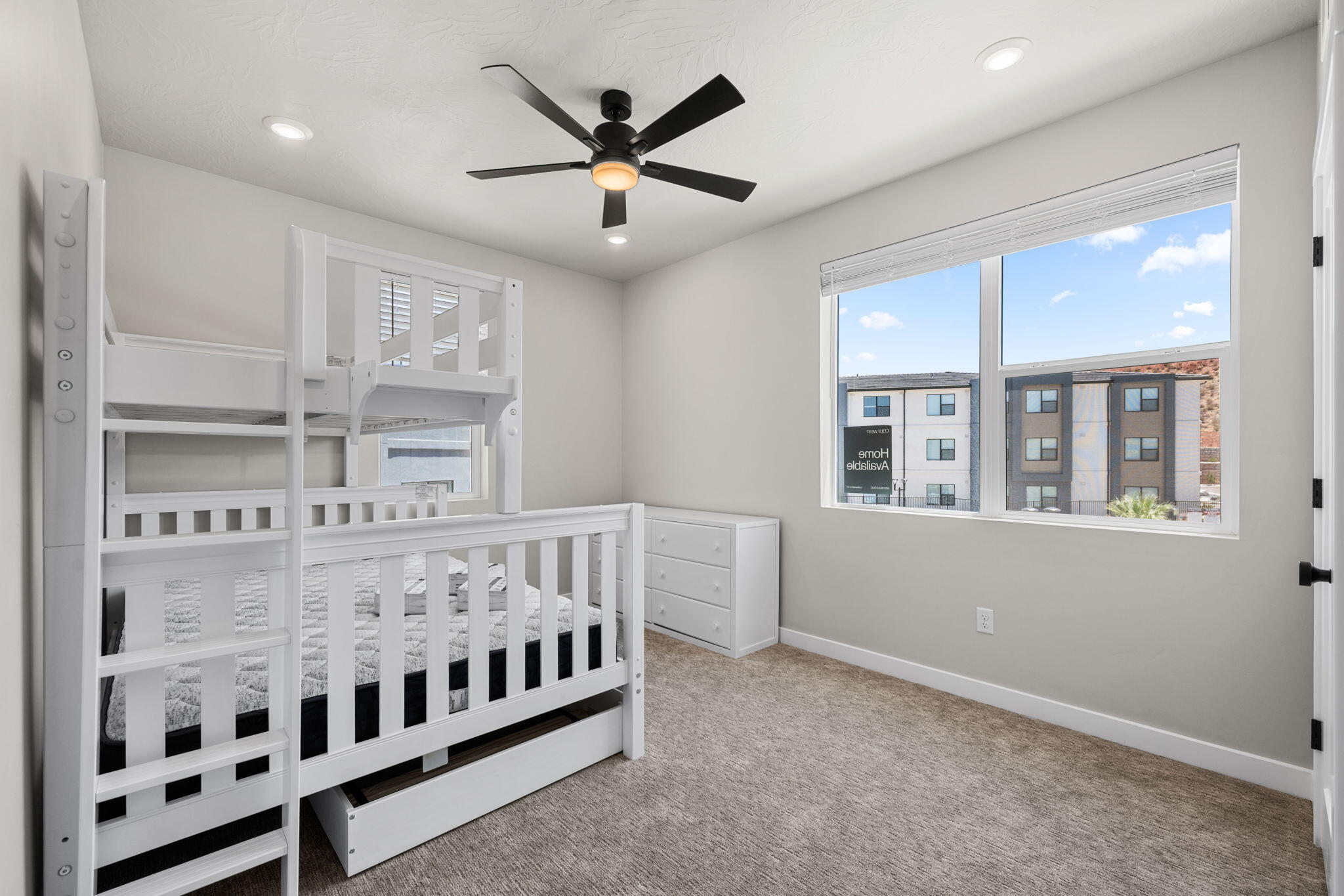 CORAL SPRINGS CONDOMINIUMS - Residential