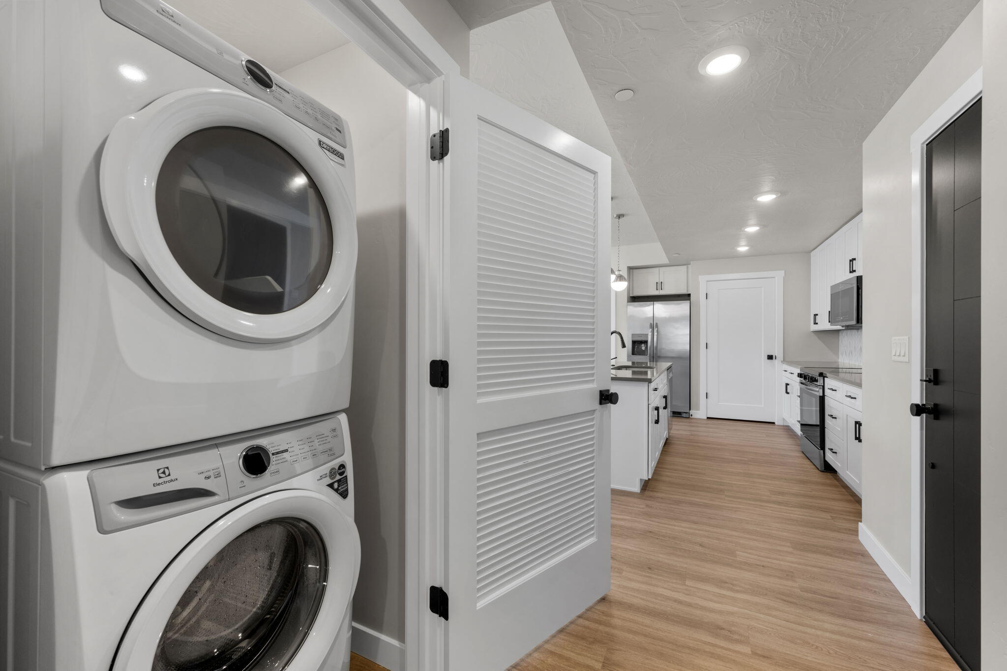 CORAL SPRINGS CONDOMINIUMS - Residential