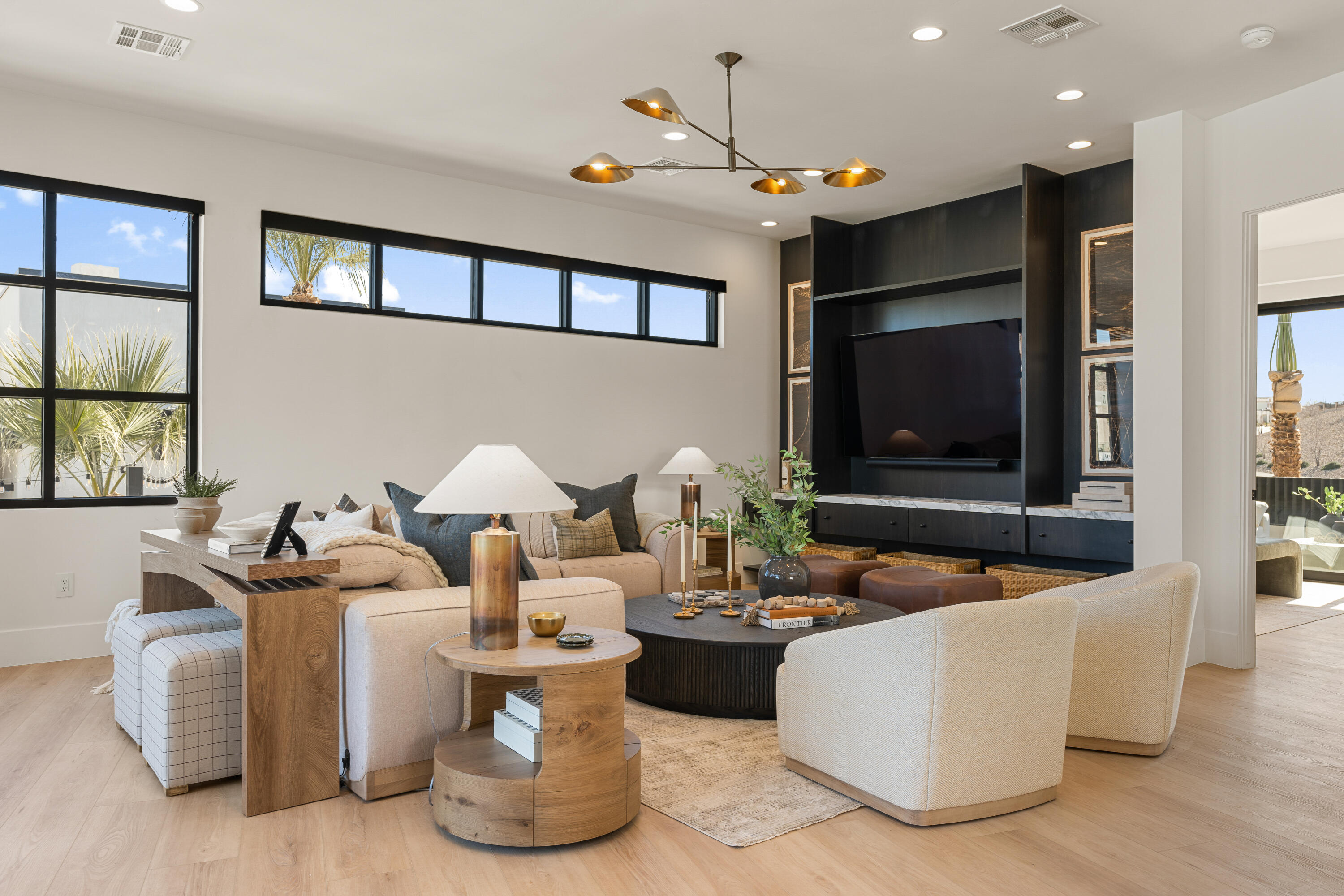 DESERT COLOR SHORES WATERS EDGE - Residential