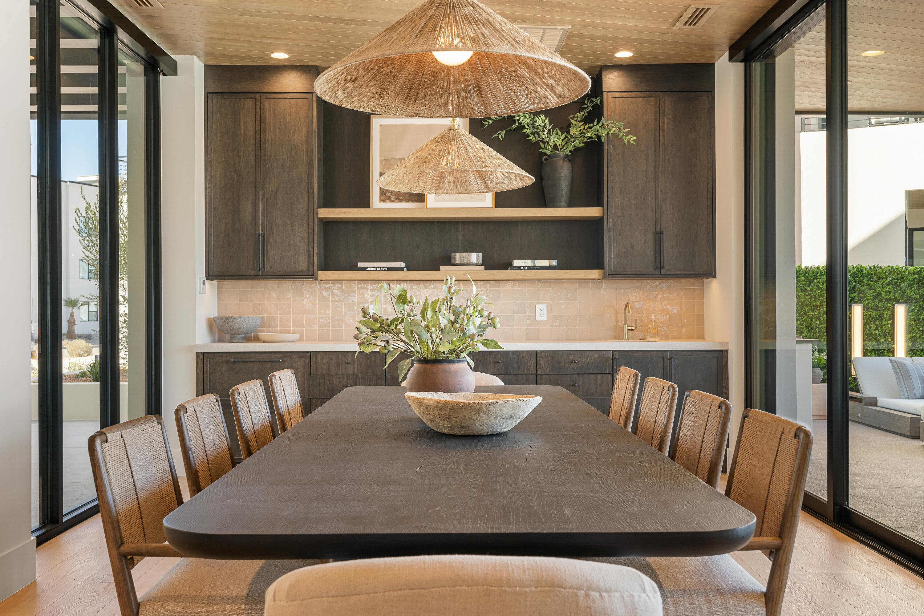 DESERT COLOR SHORES WATERS EDGE - Residential